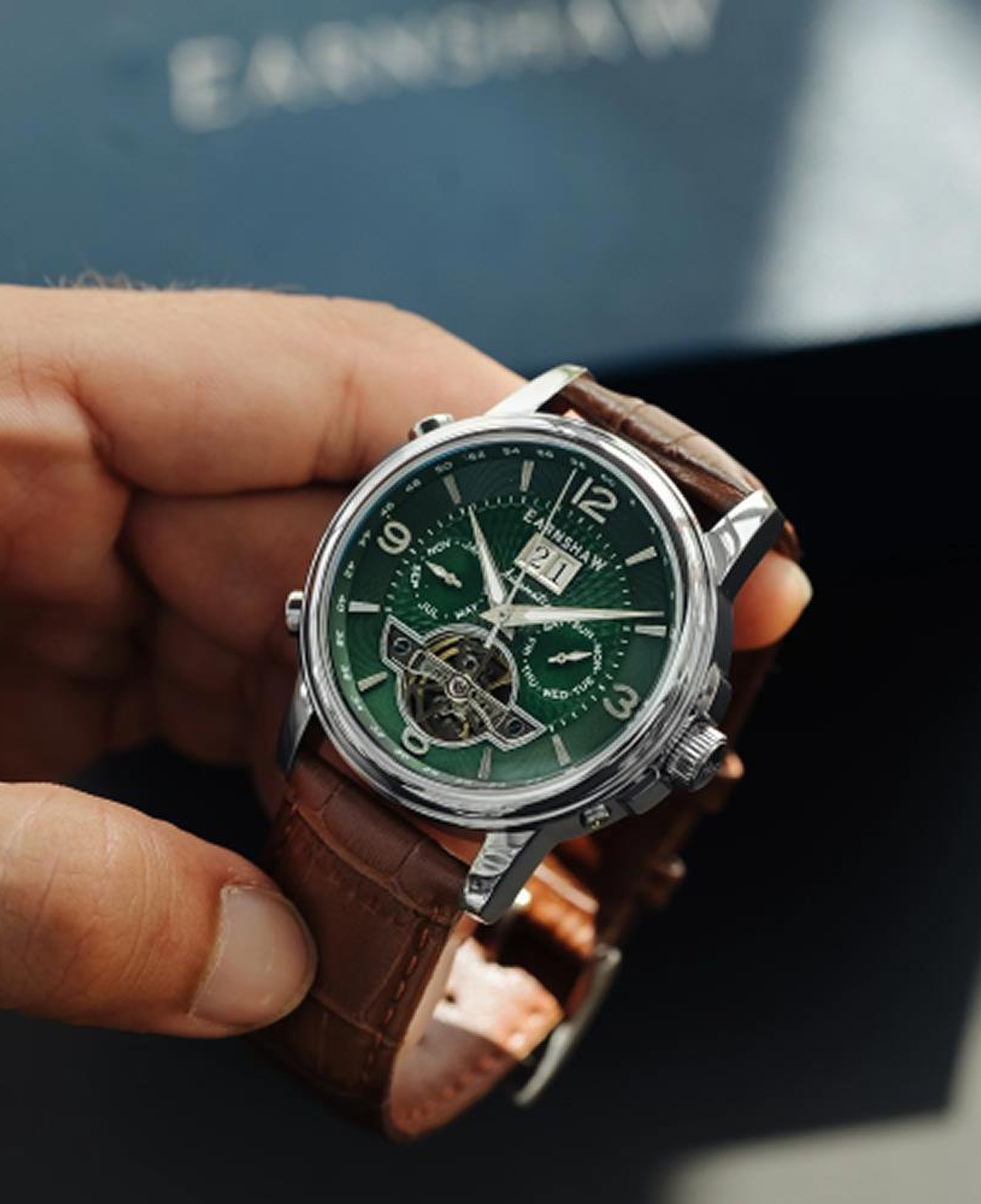 EARNSHAW ES-8177-02 Erkek Kol Saati