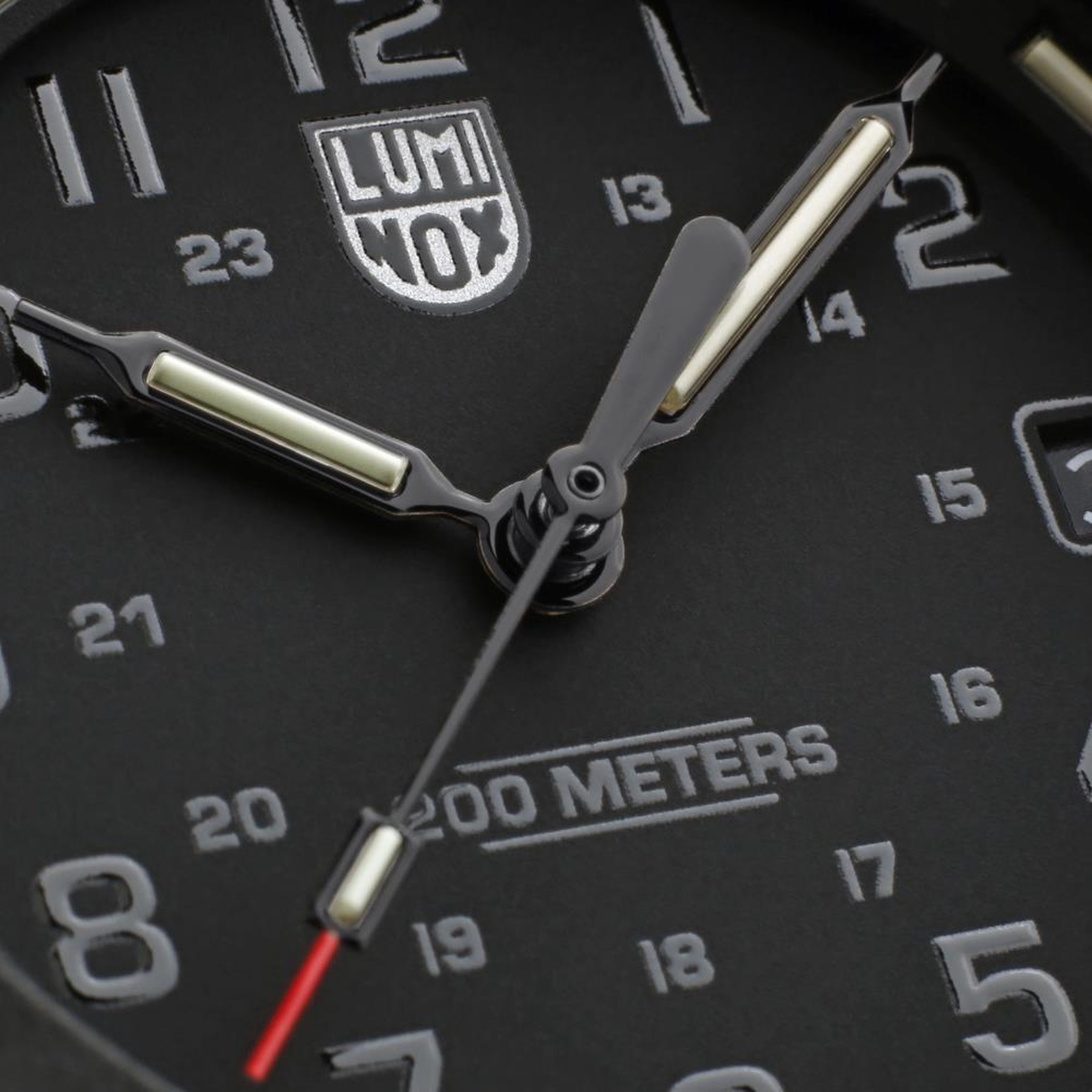 LUMINOX XS.3001.EVO.BO.S NAVY SEAL EVO (İsviçre Üretimi Ronda 515 Mekanizmalı) Erkek Kol Saati