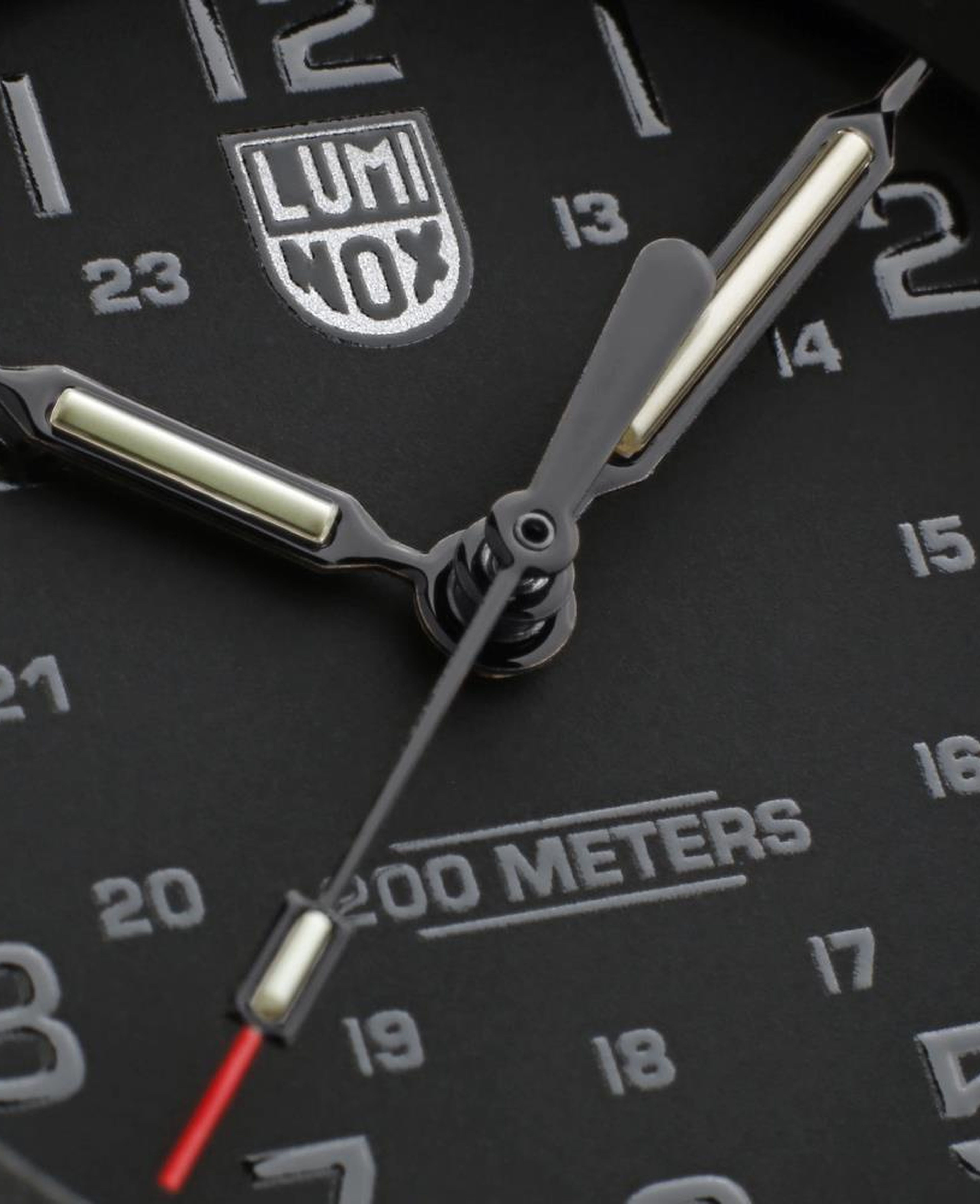 LUMINOX XS.3001.EVO.BO.S NAVY SEAL EVO (İsviçre Üretimi Ronda 515 Mekanizmalı) Erkek Kol Saati