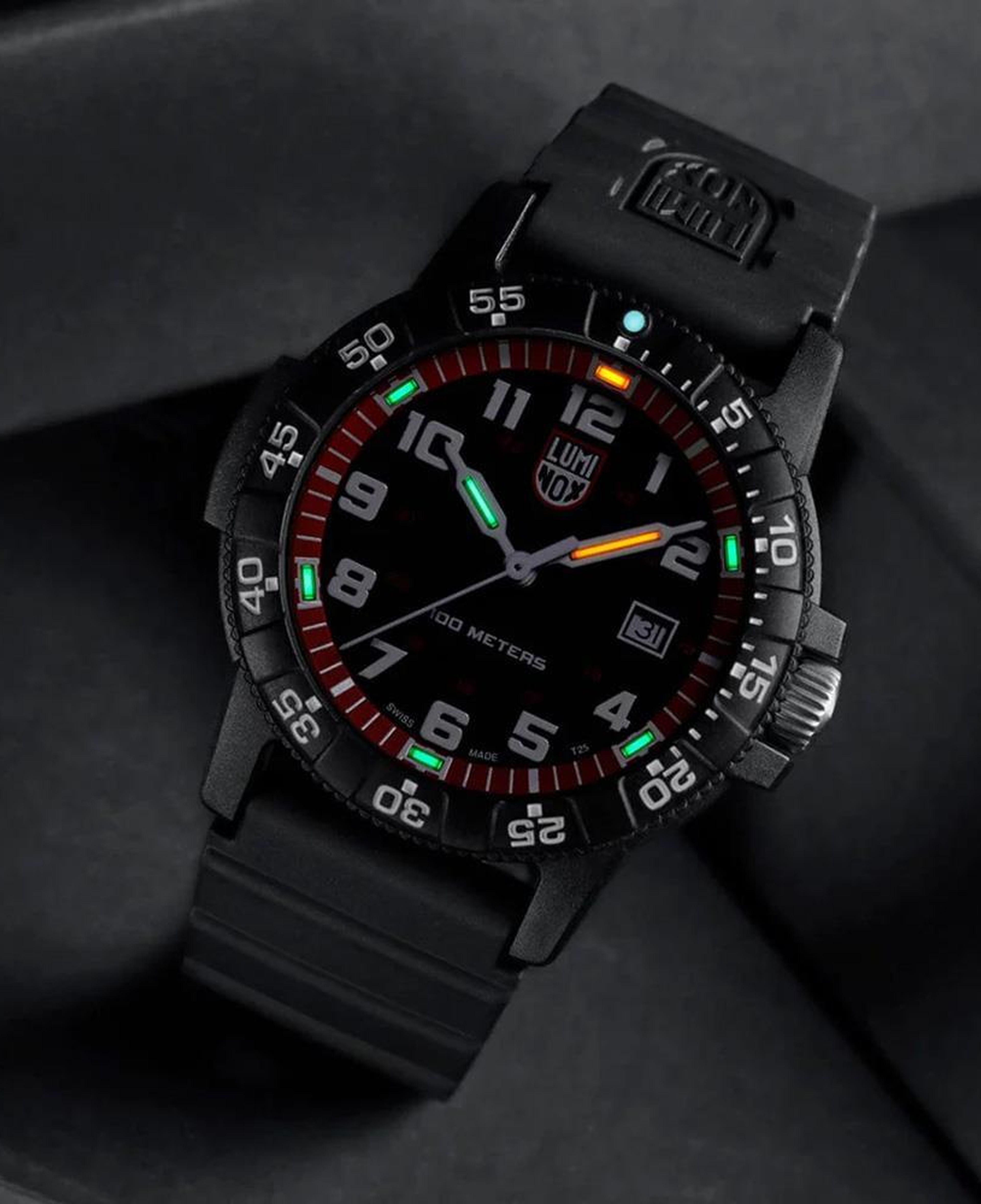 XS.0335 LEATHERBACK SEA TURTLE GIANT 0320 Serisi Erkek Kol Saati