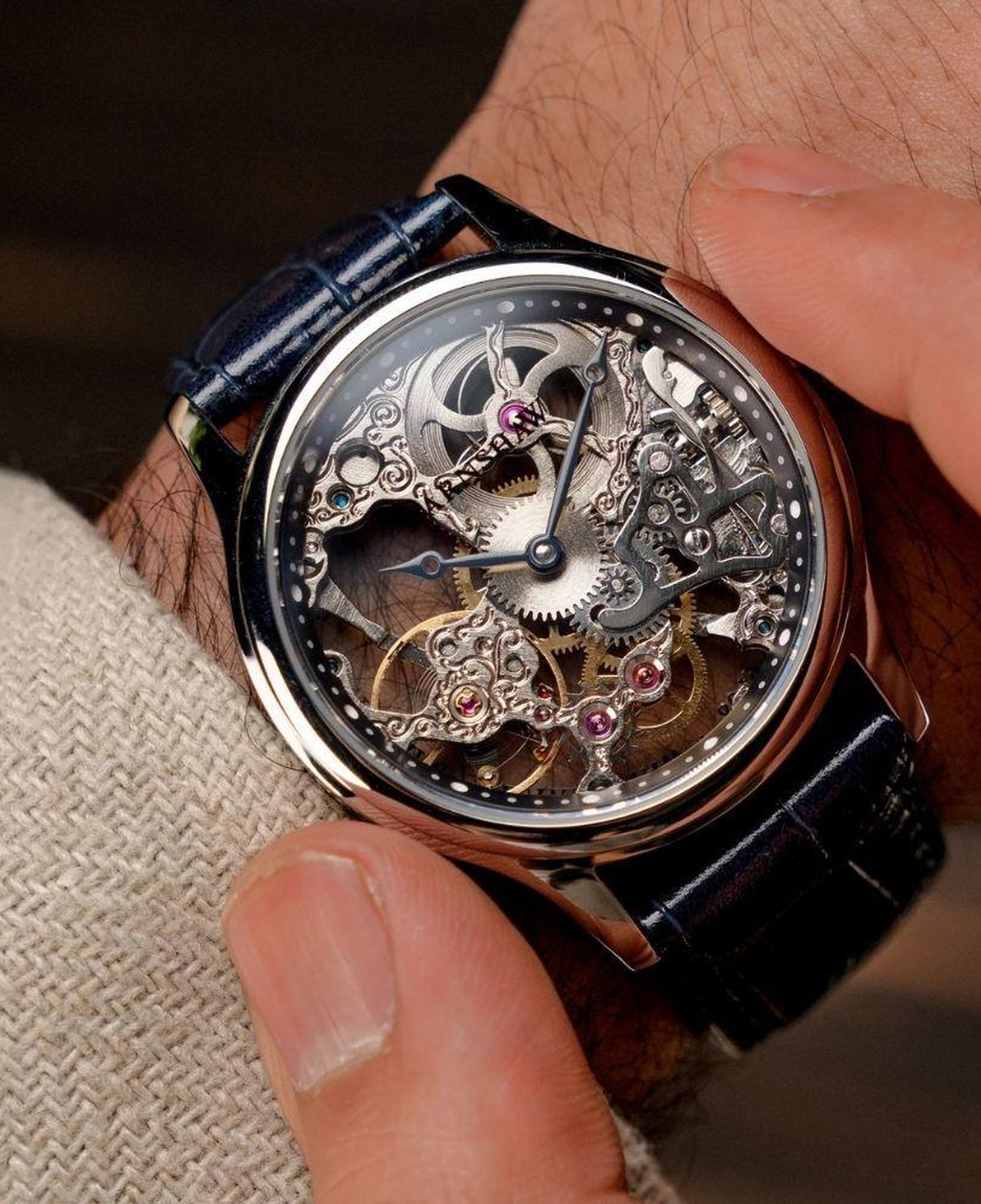 EARNSHAW ES-8049-06 Erkek Kol Saati