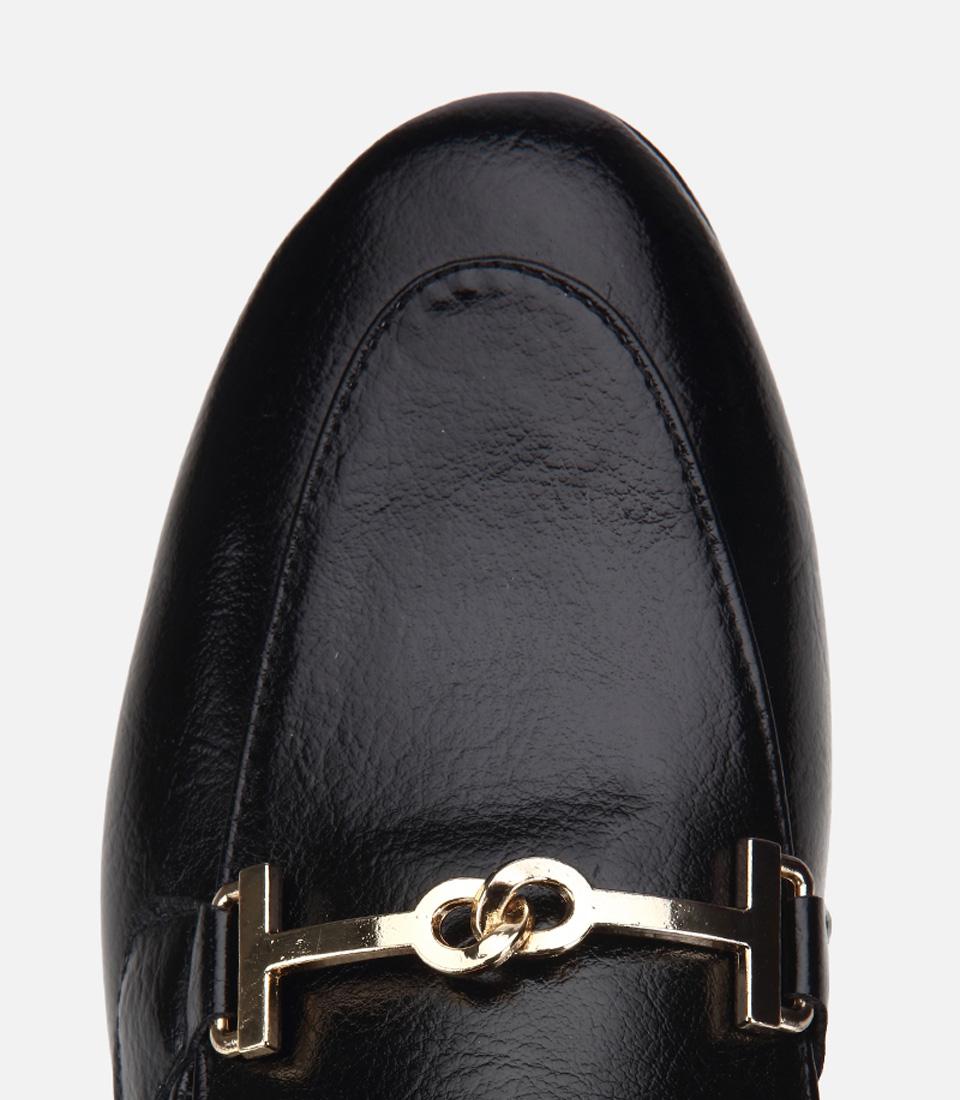 Kadın Siyah Rugan Gold Tokalı Loafer