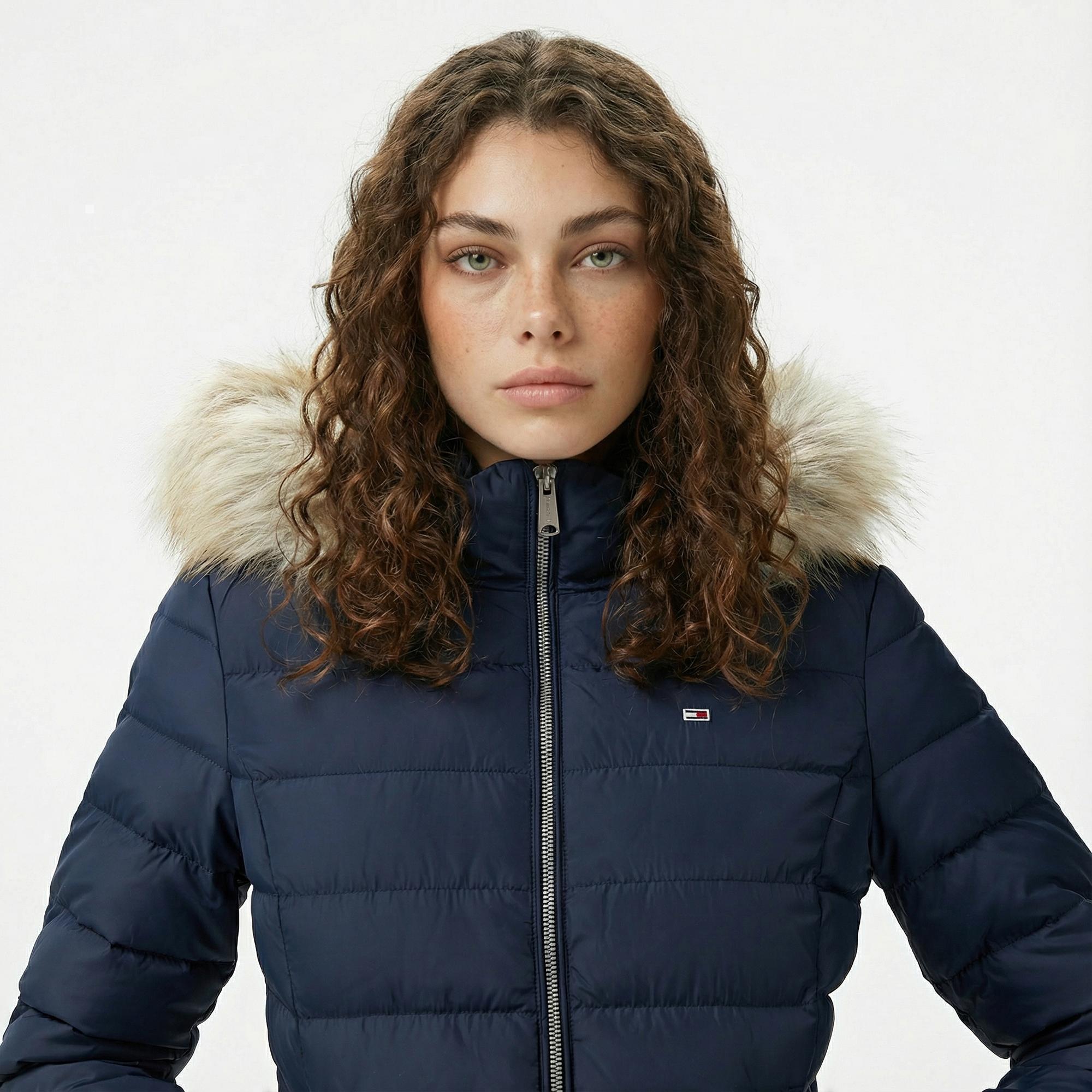 Tommy Hilfiger Basic Hooded Down Kadın Lacivert Puffer Mont