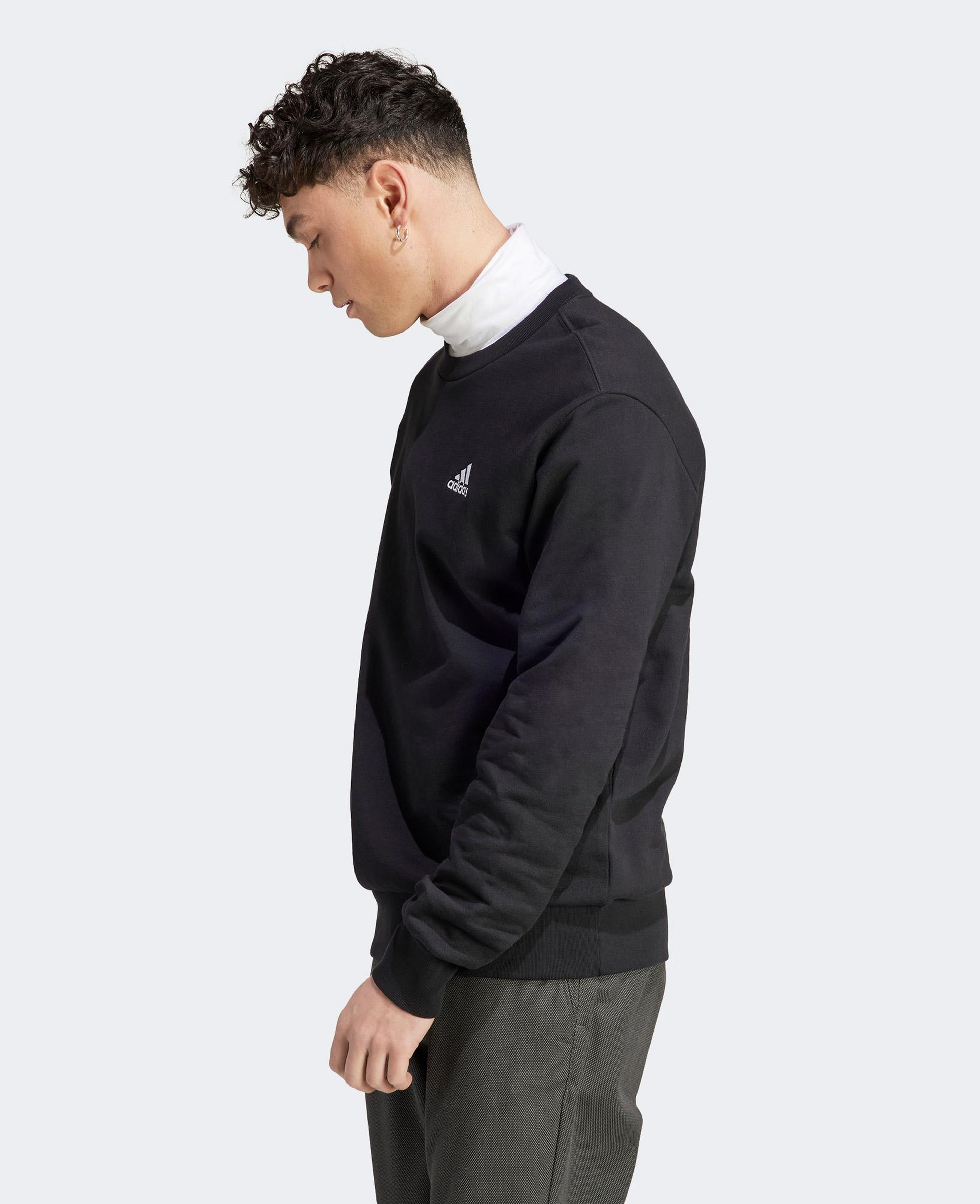 adidas Essentials Embroidered Small Logo Erkek Siyah Günlük Sweatshirt