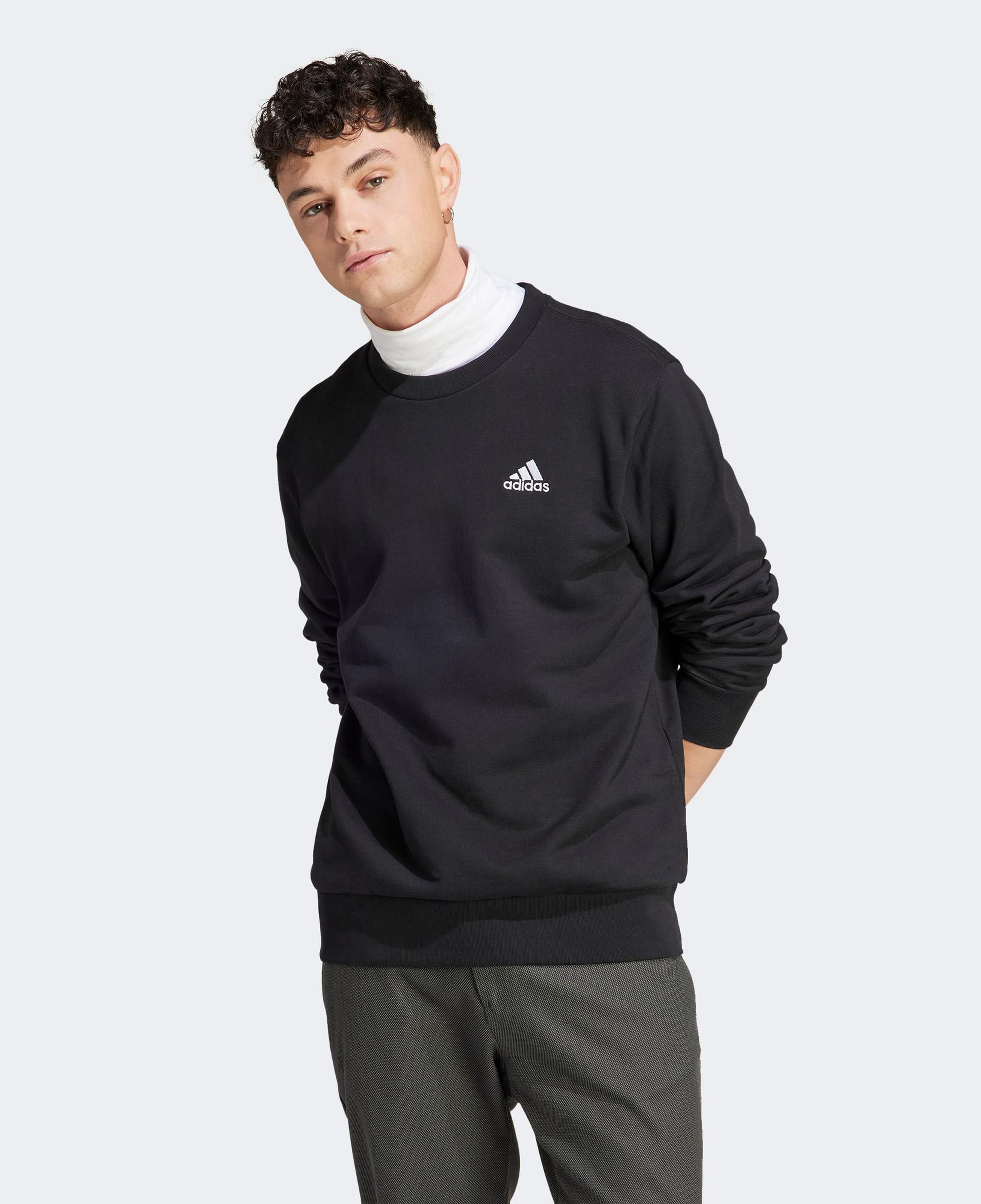 adidas Essentials Embroidered Small Logo Erkek Siyah Günlük Sweatshirt