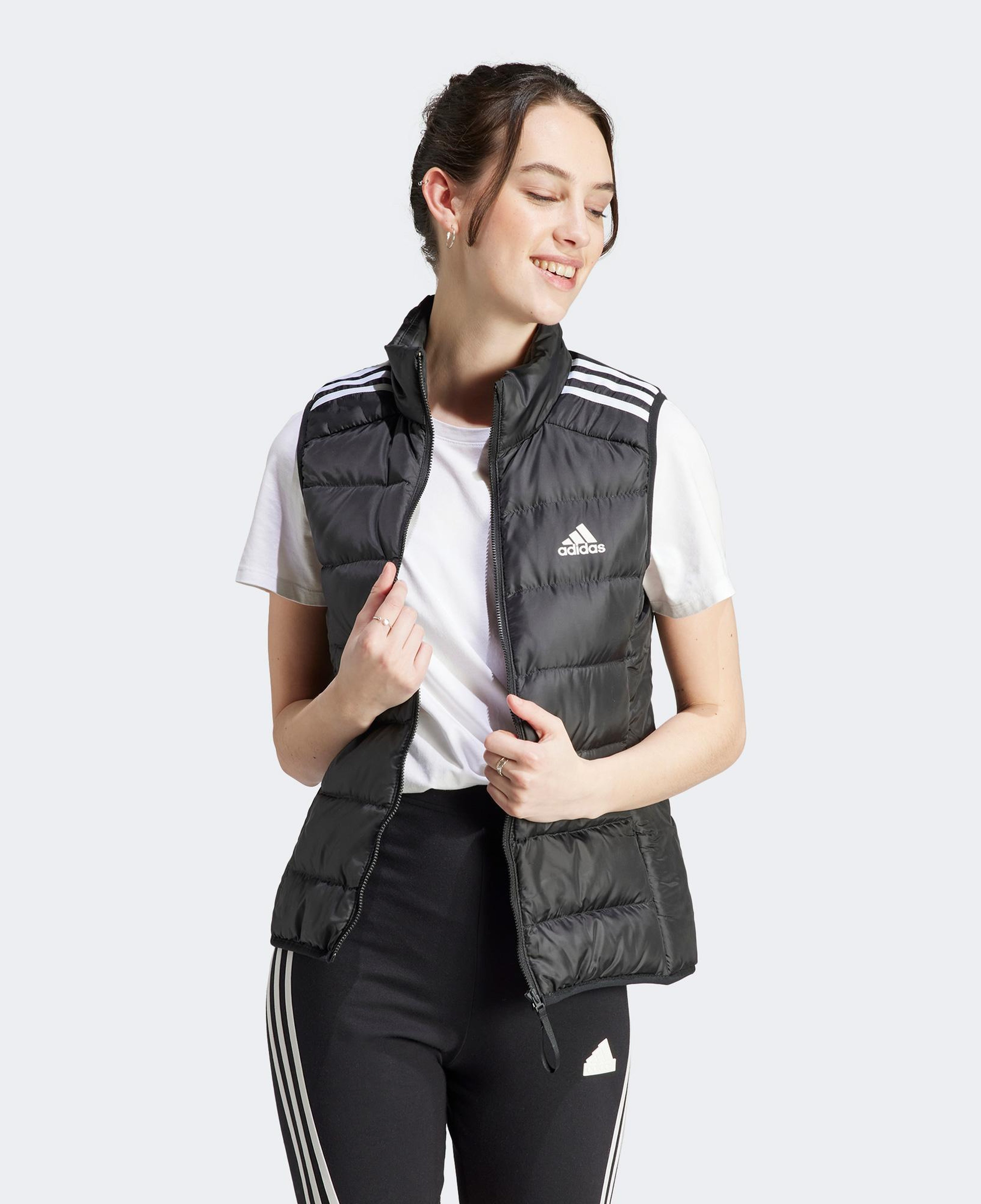 adidas Essentials 3-Stripes Light Down Kadın Siyah Günlük Yelek