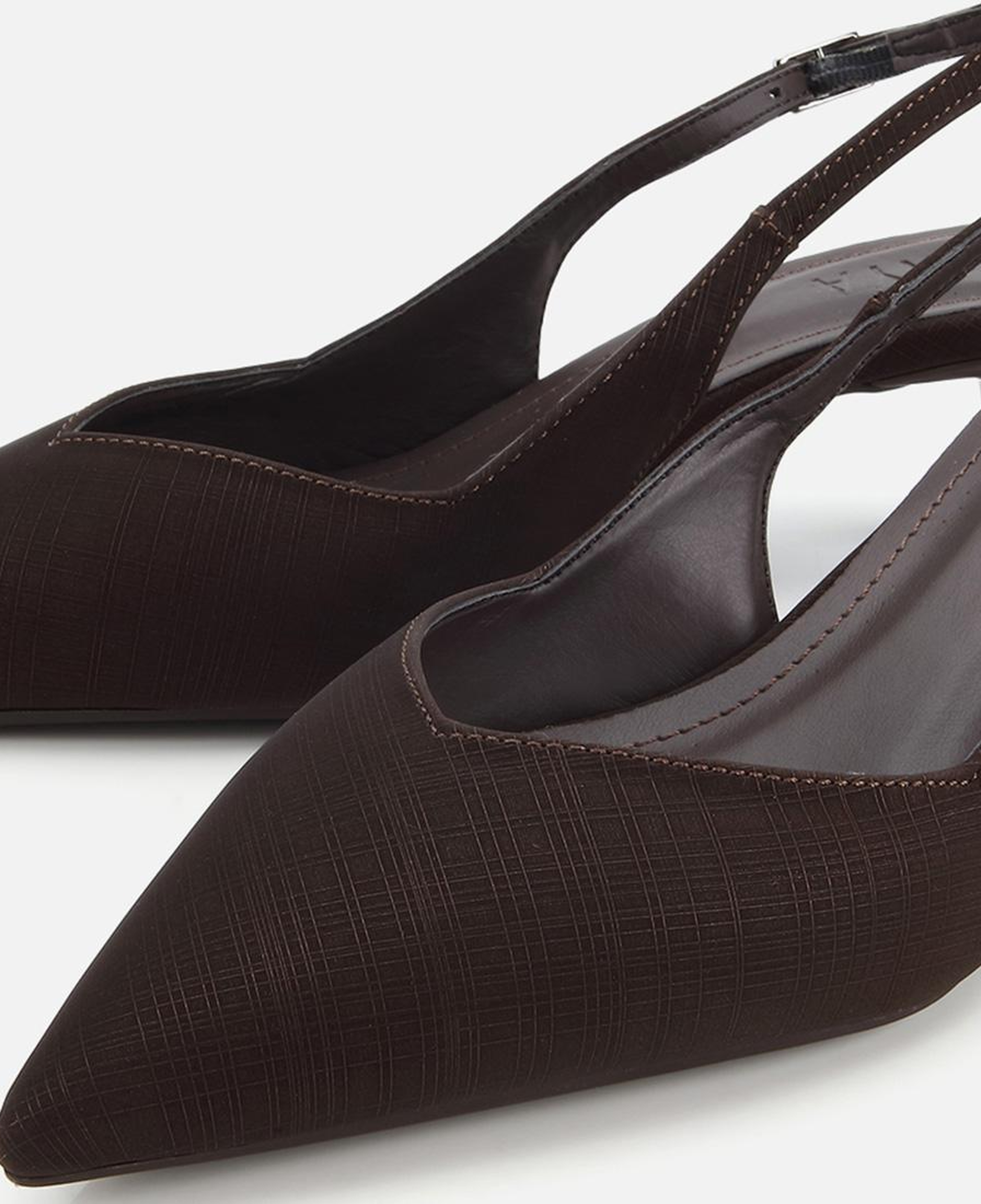 Kadın Kahverengi Saten Sivri Burunlu İnce Topuklu Arkası Açık Stiletto
