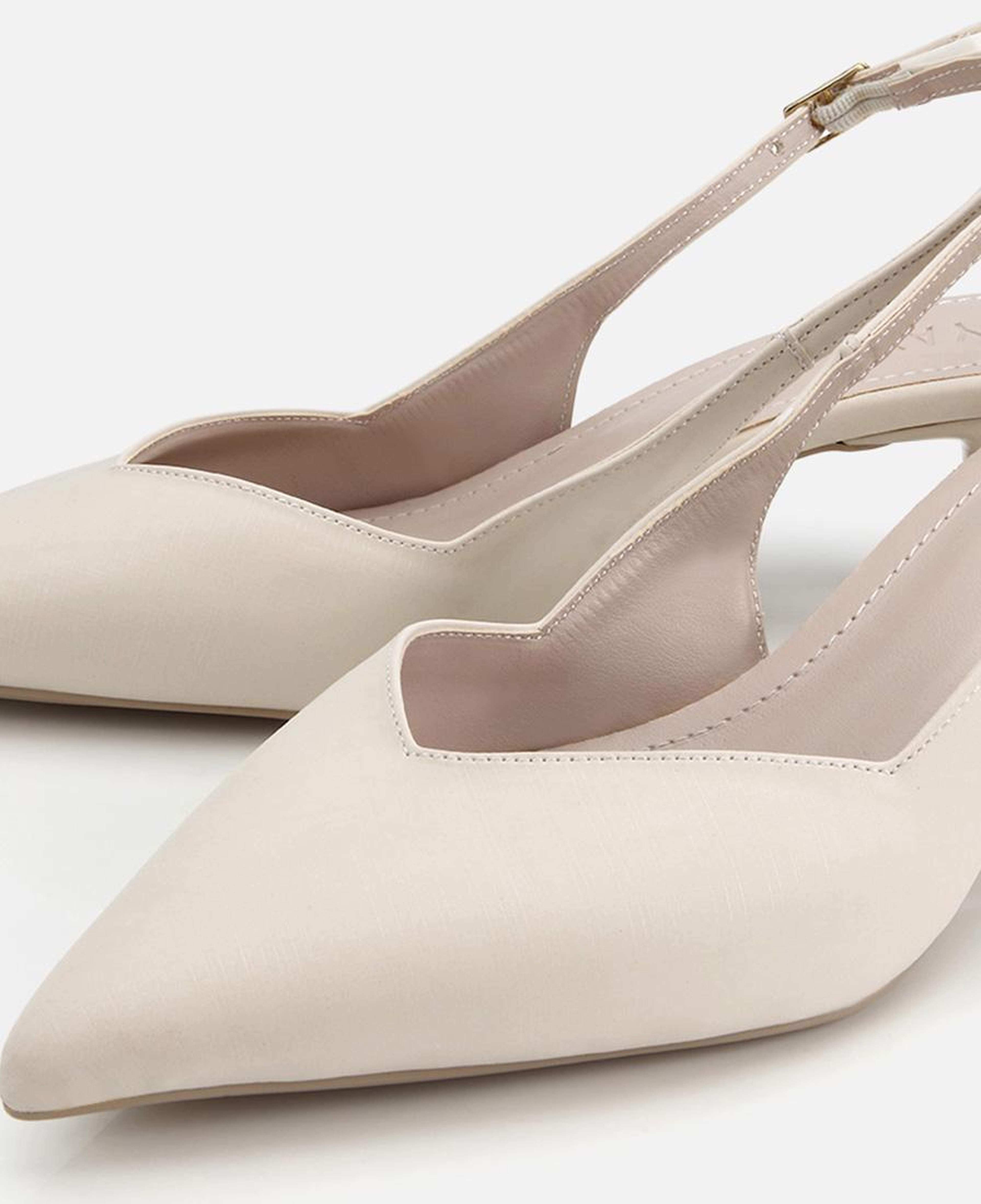 Kadın Ekru Saten Sivri Burunlu İnce Topuklu Arkası Açık Stiletto