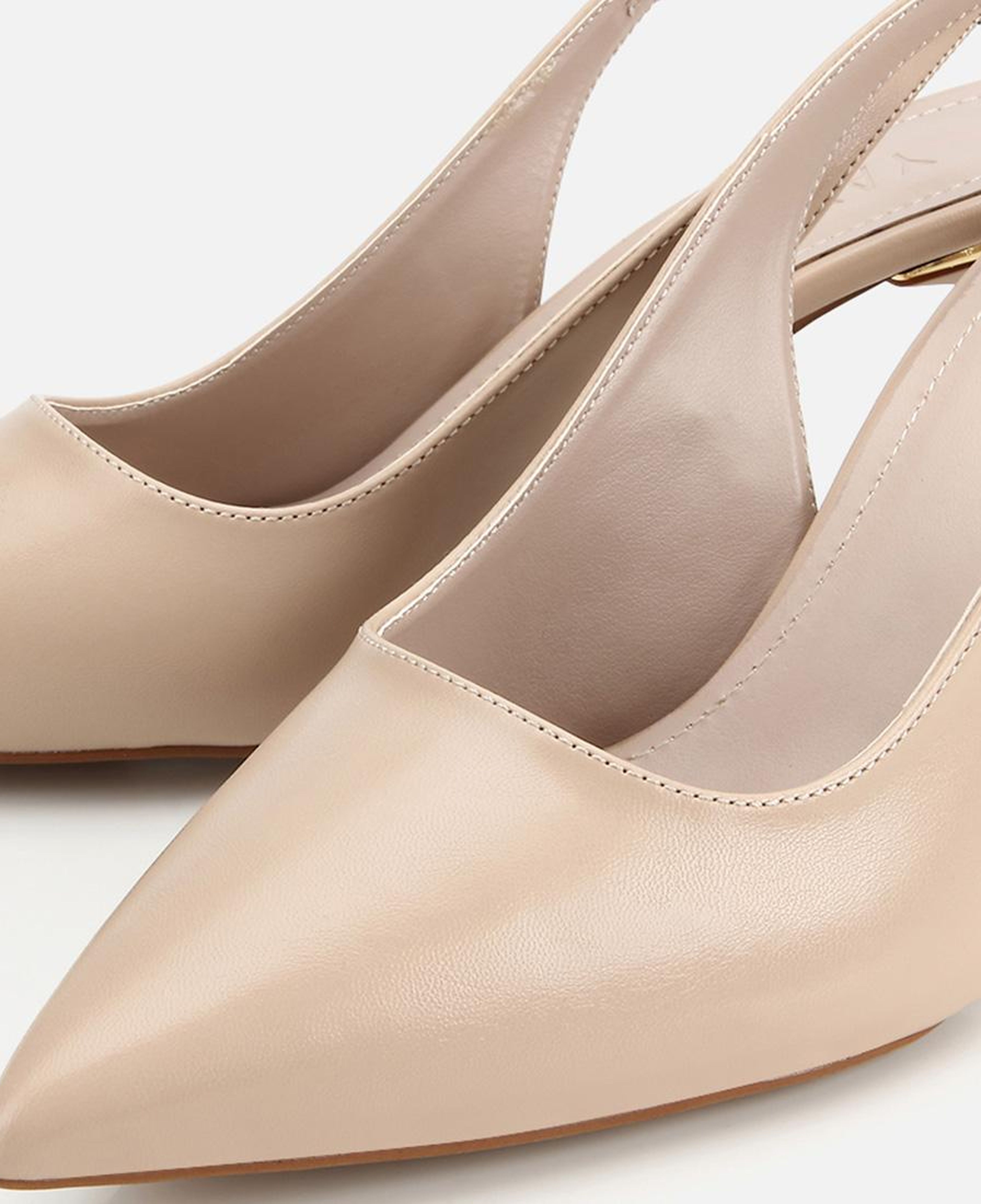 Kadın Bej Sivri Burunlu Tokalı İnce Topuklu Arkası Açık Stiletto