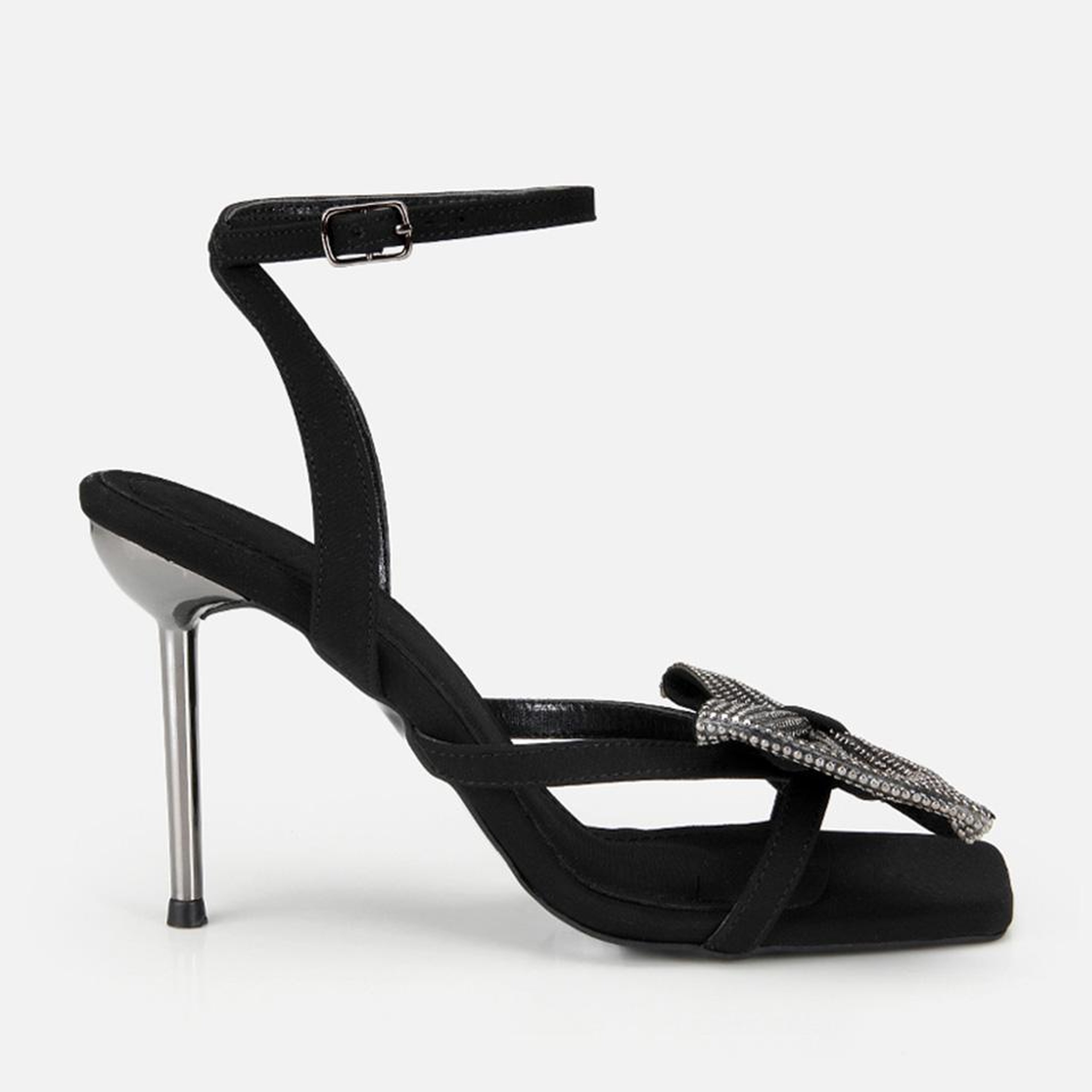 Kadın Siyah Taşlı Fiyonk Detaylı İnce Topuklu Stiletto