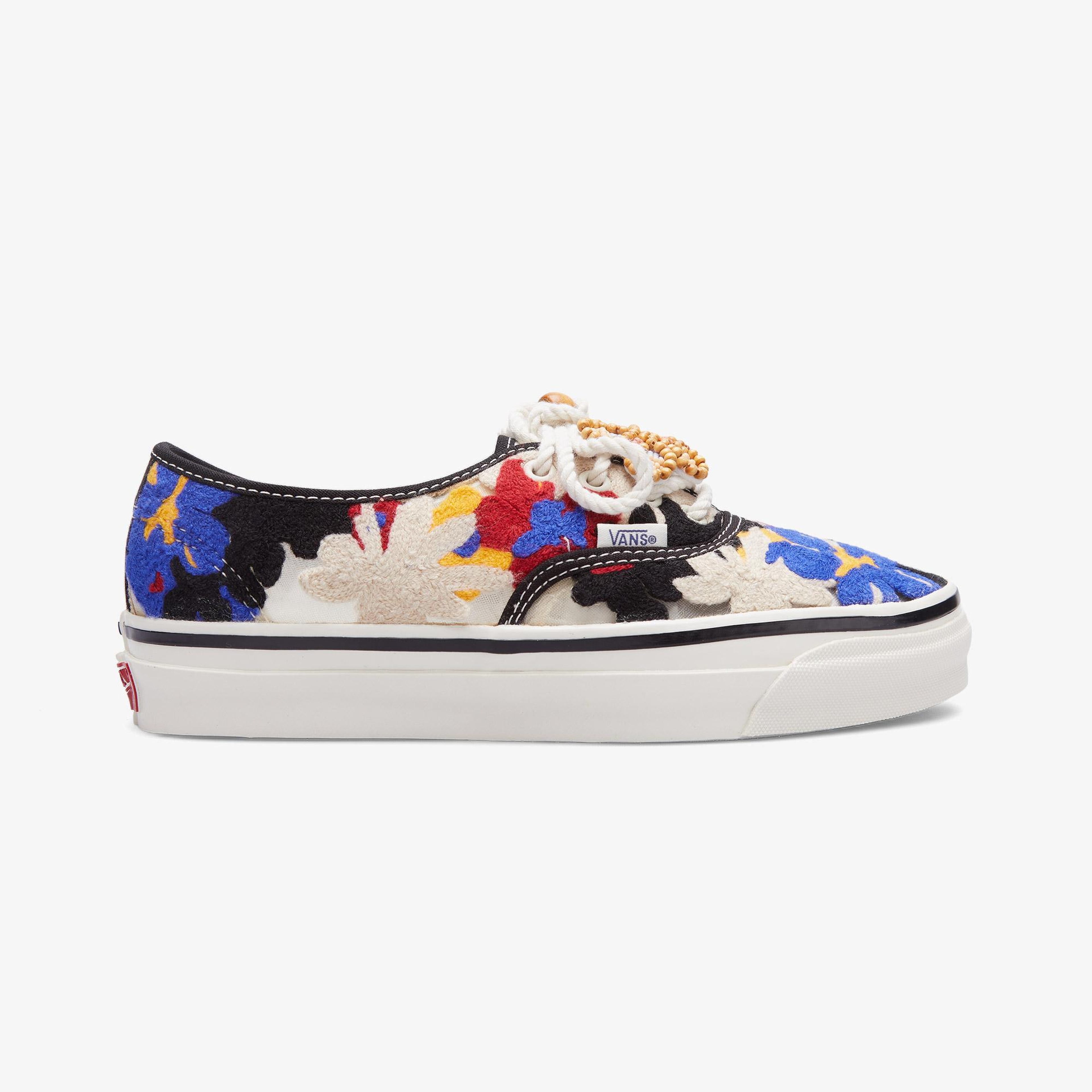 Vans LX Authentic 44 Needlework Unisex Renkli Sneaker