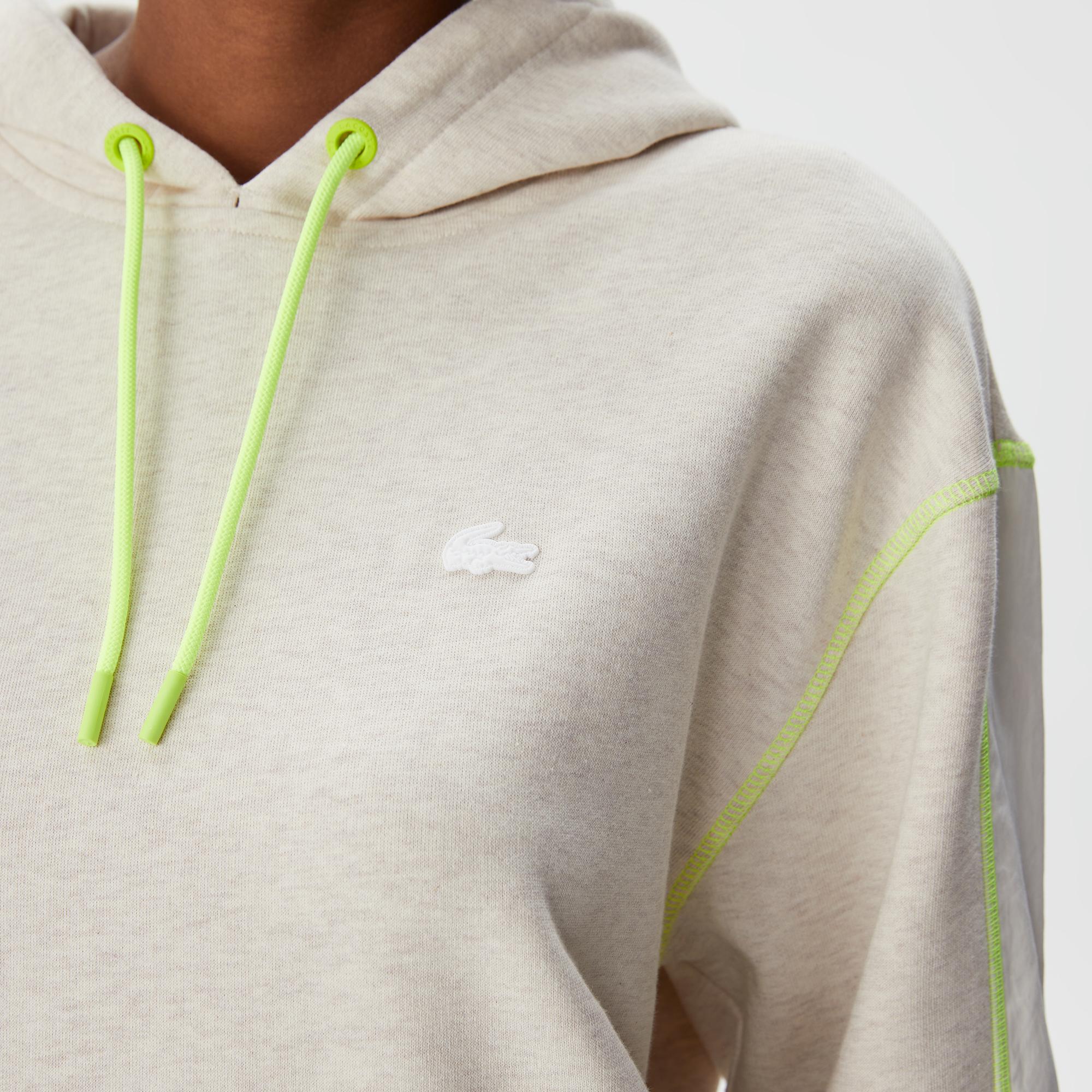 Kadın Relaxed Fit Kapüşonlu Renk Bloklu Beyaz Sweatshirt