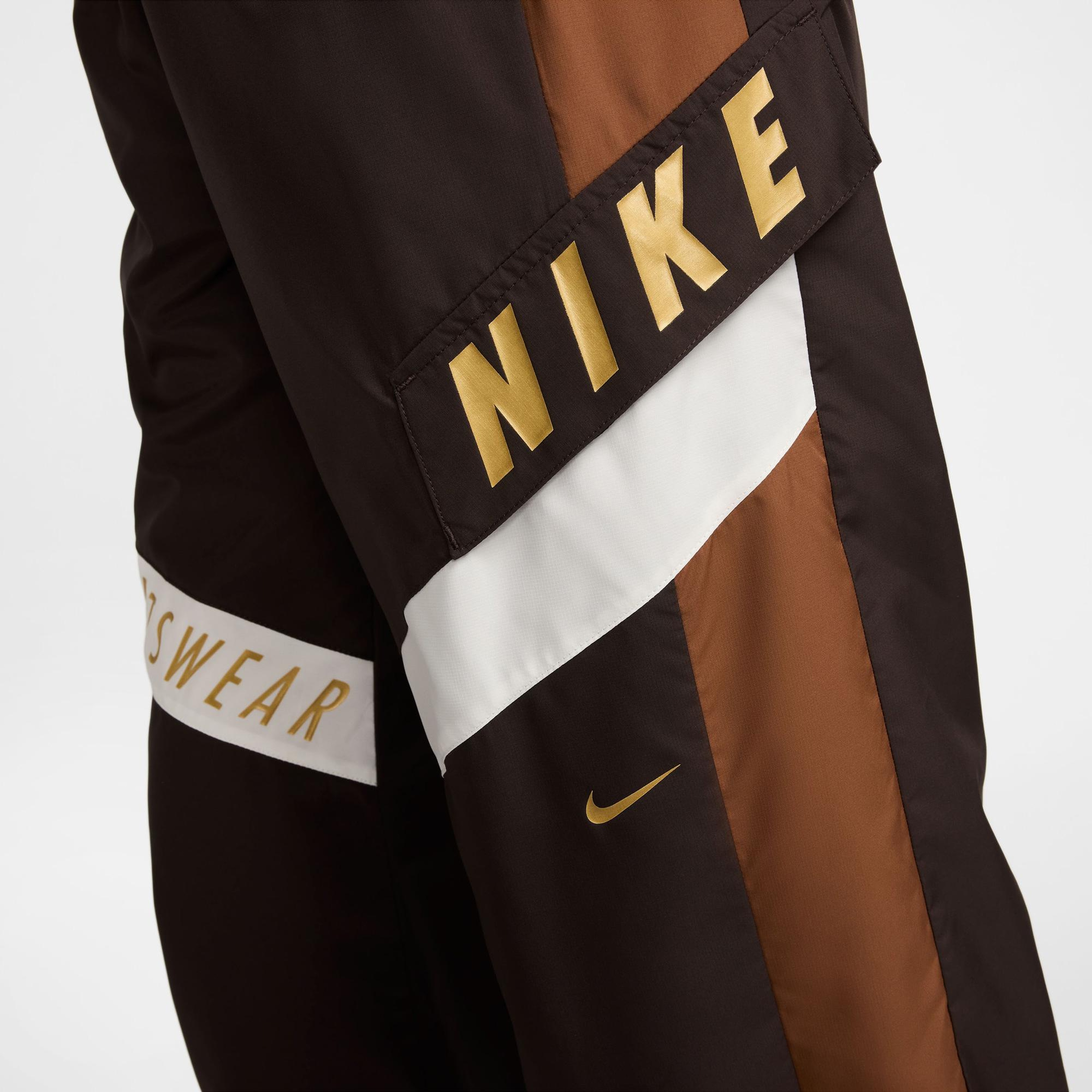 Nike Sportswear Woven Kadın Kahverengi Eşofman Altı