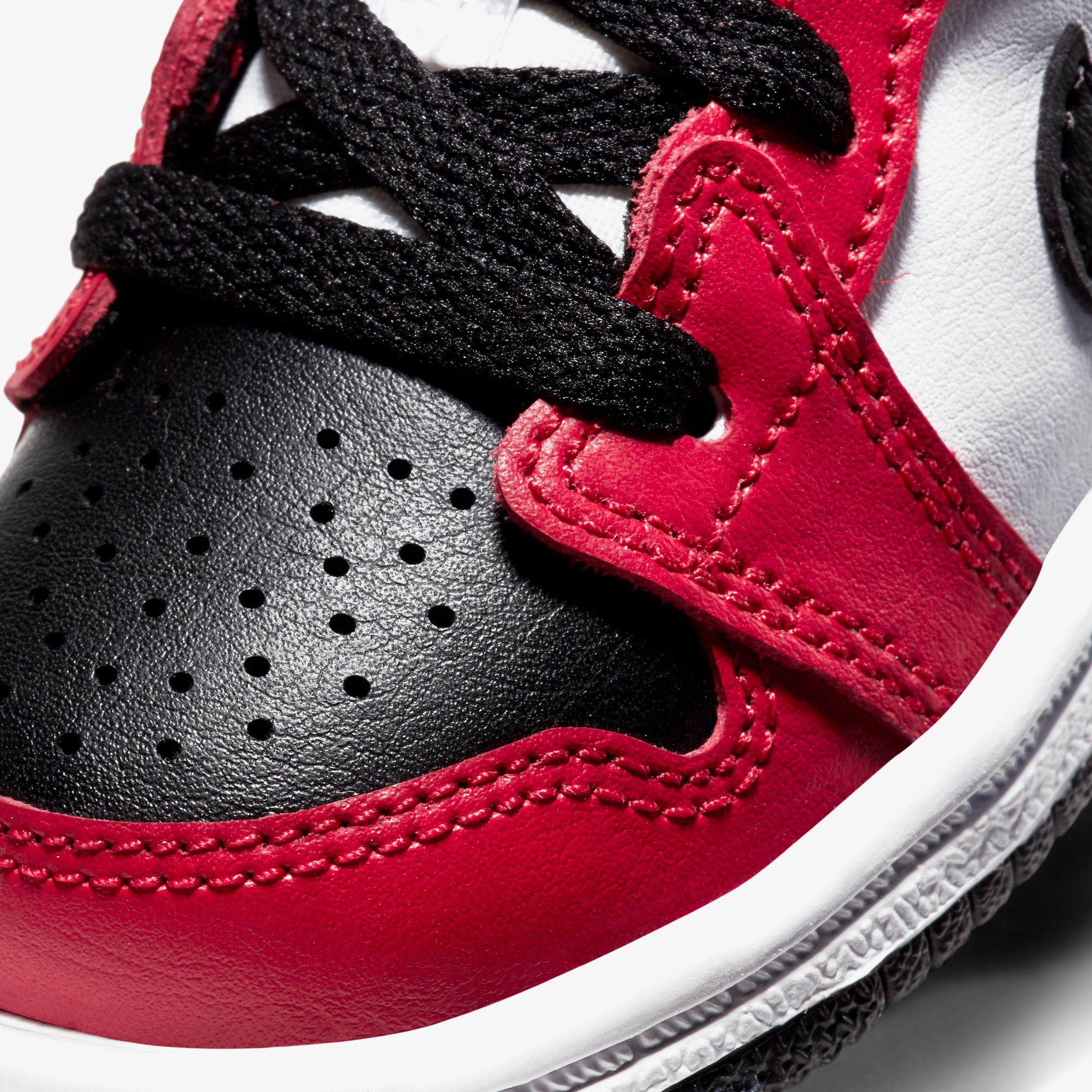 Jordan 1 Mid Çocuk Kırmızı Spor Ayakkabı