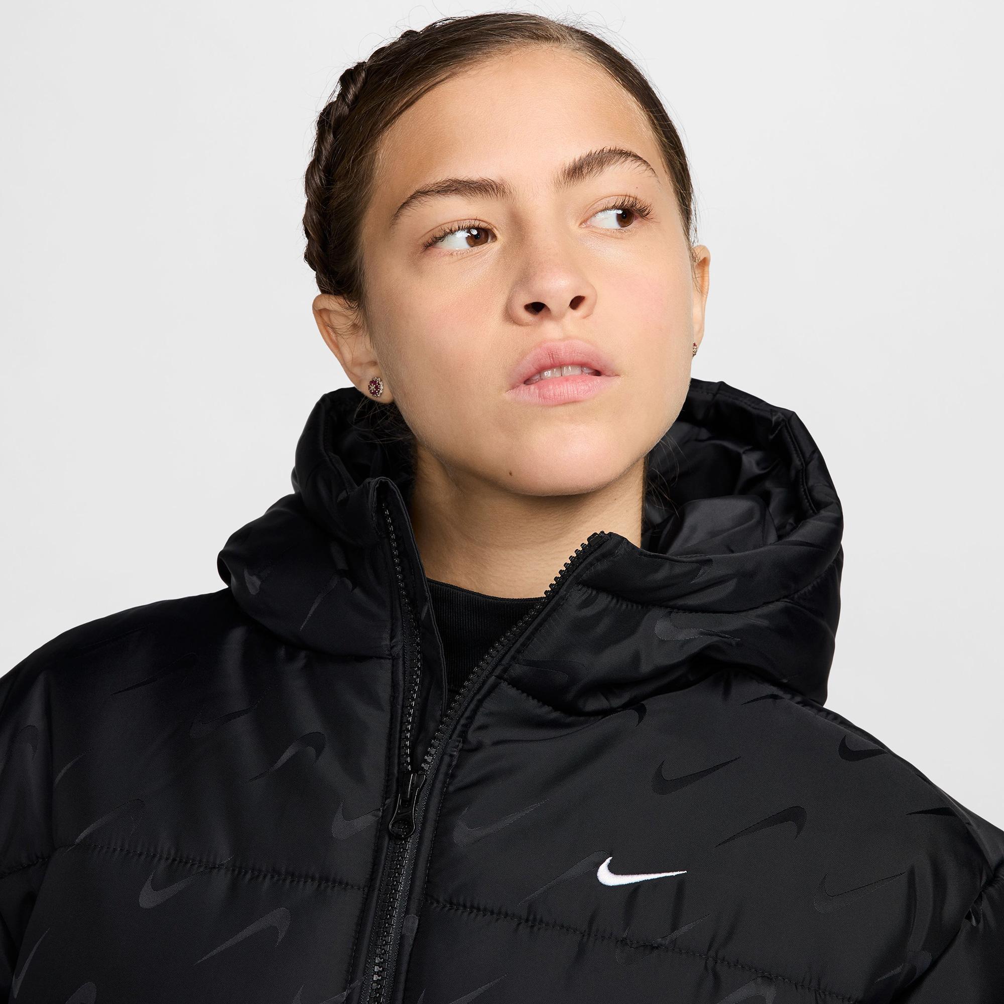 Nike Sportswear Classic Kadın Siyah Mont