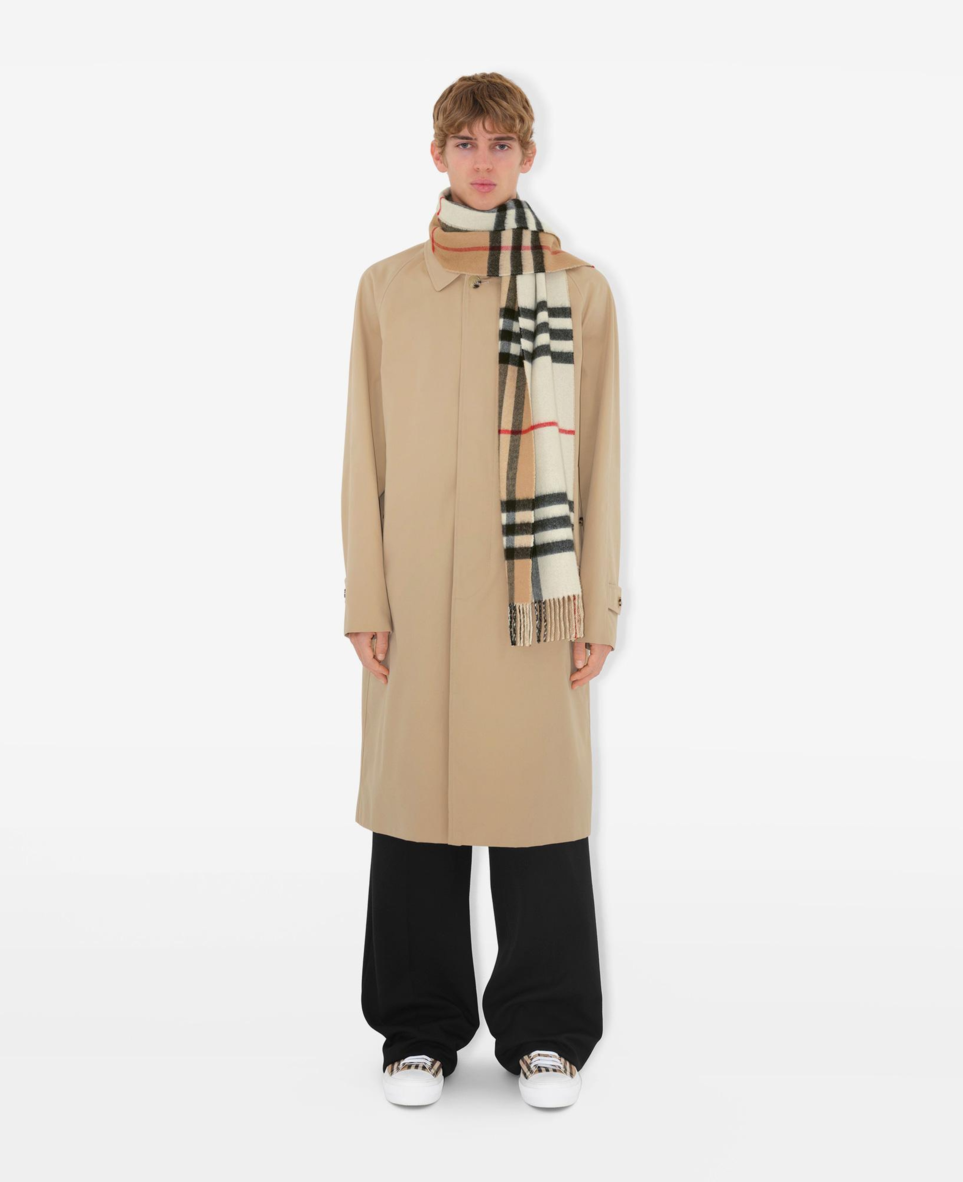 Burberry Contrast Check Cashmere Kadın Bej Atkı