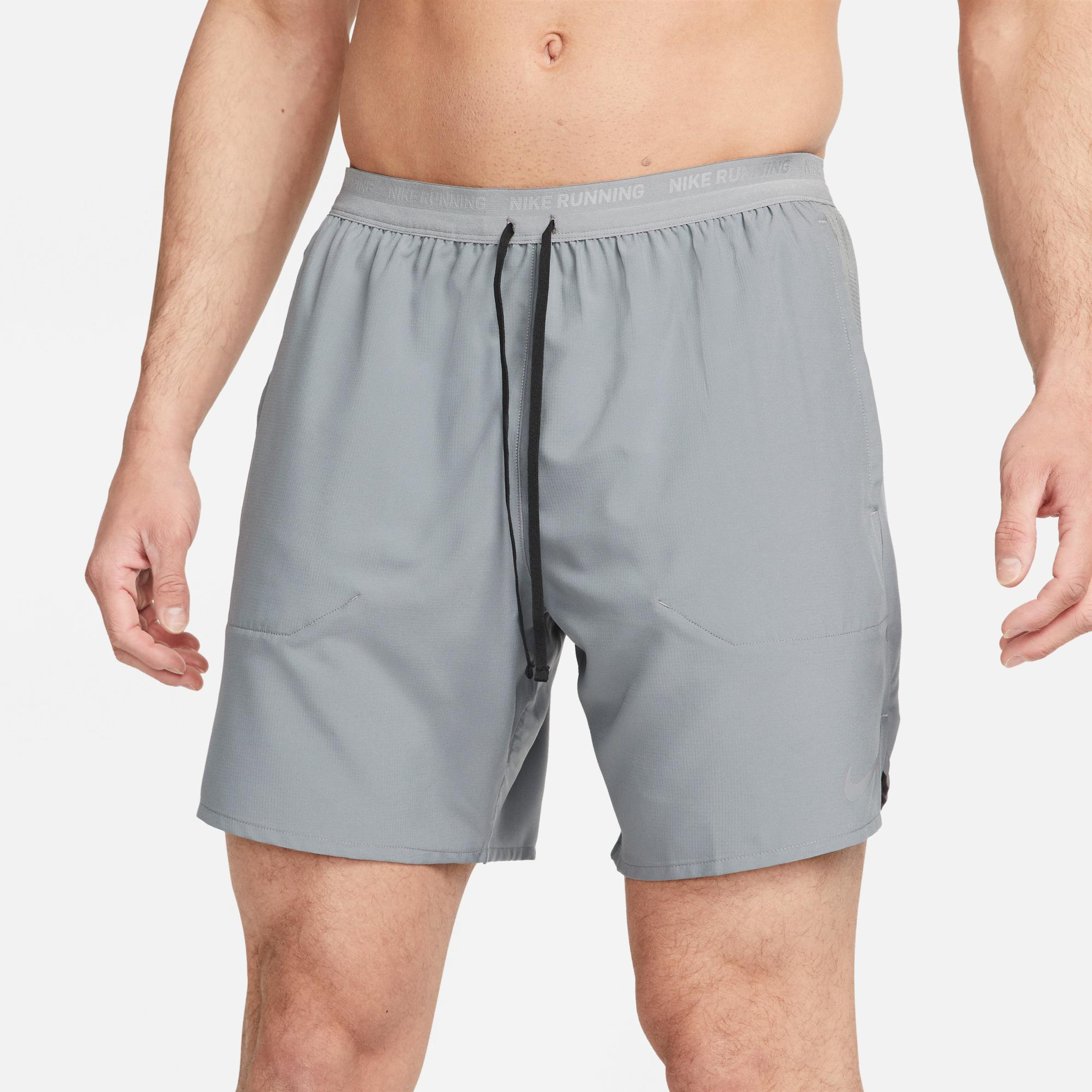 Nike Dri-Fit Stride 7 İnç Bf Erkek Gri Şort