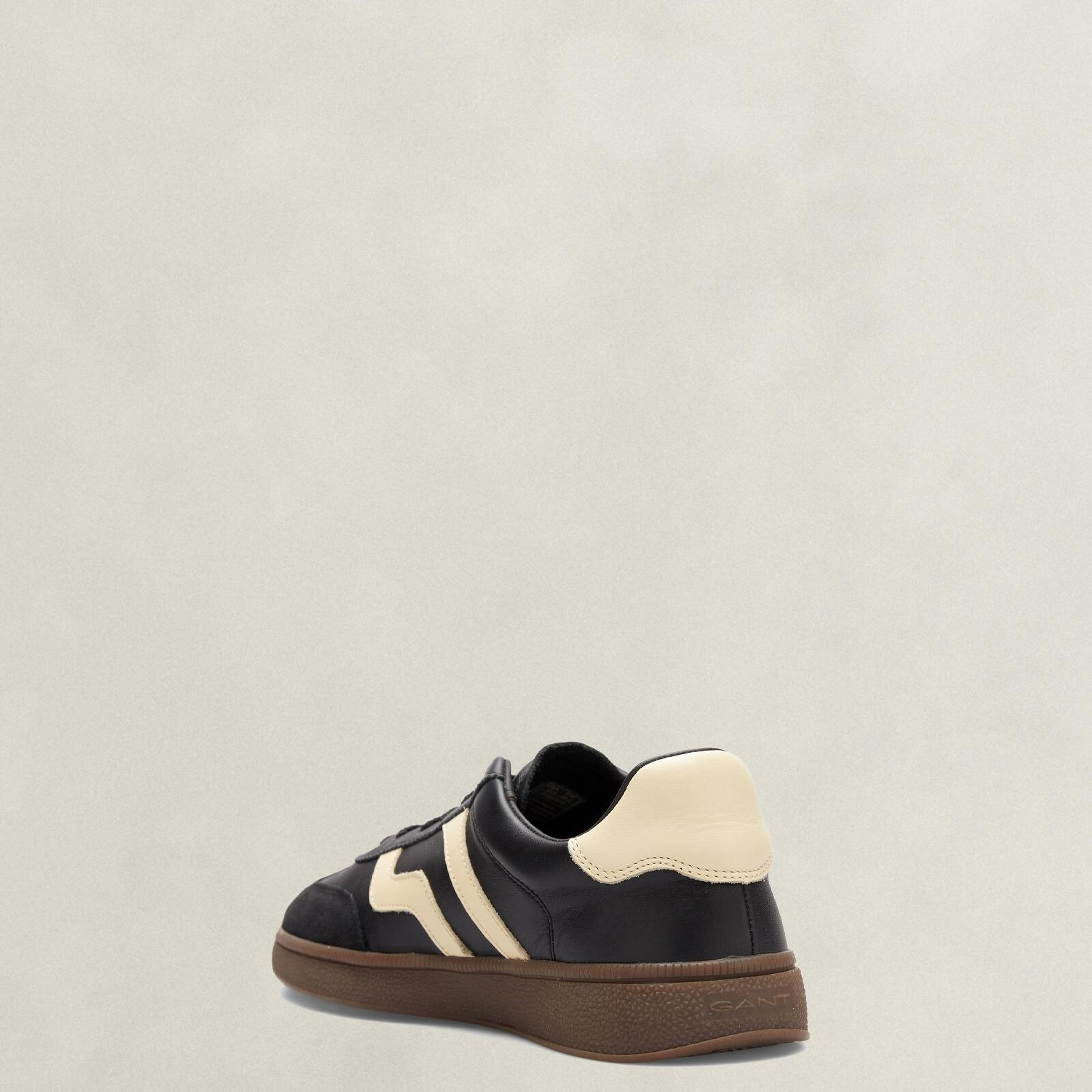 GANT Erkek Beyaz Standart Fit Sneaker
