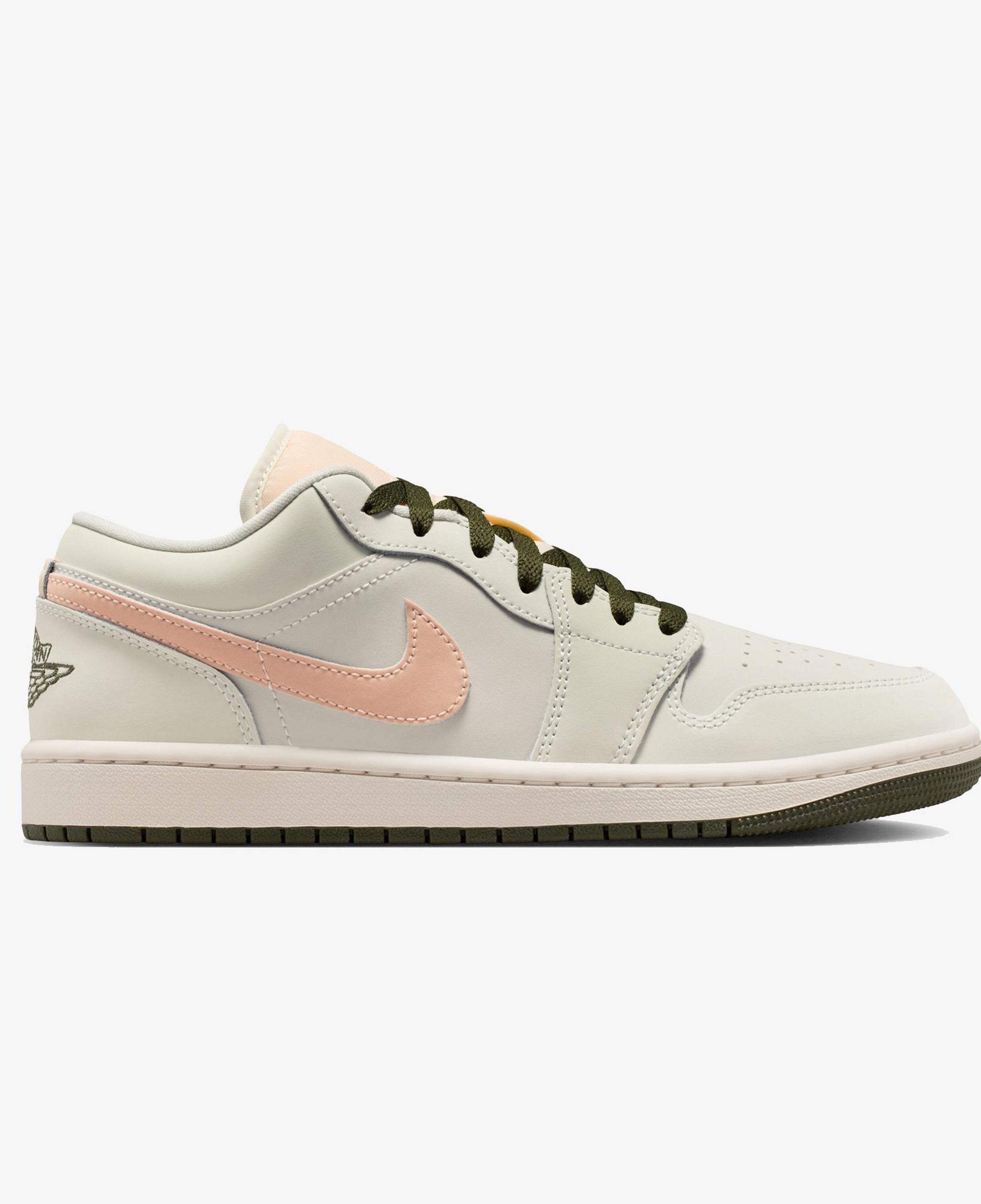 Jordan Air 1 Low Kadın Krem Rengi Spor Ayakkabı