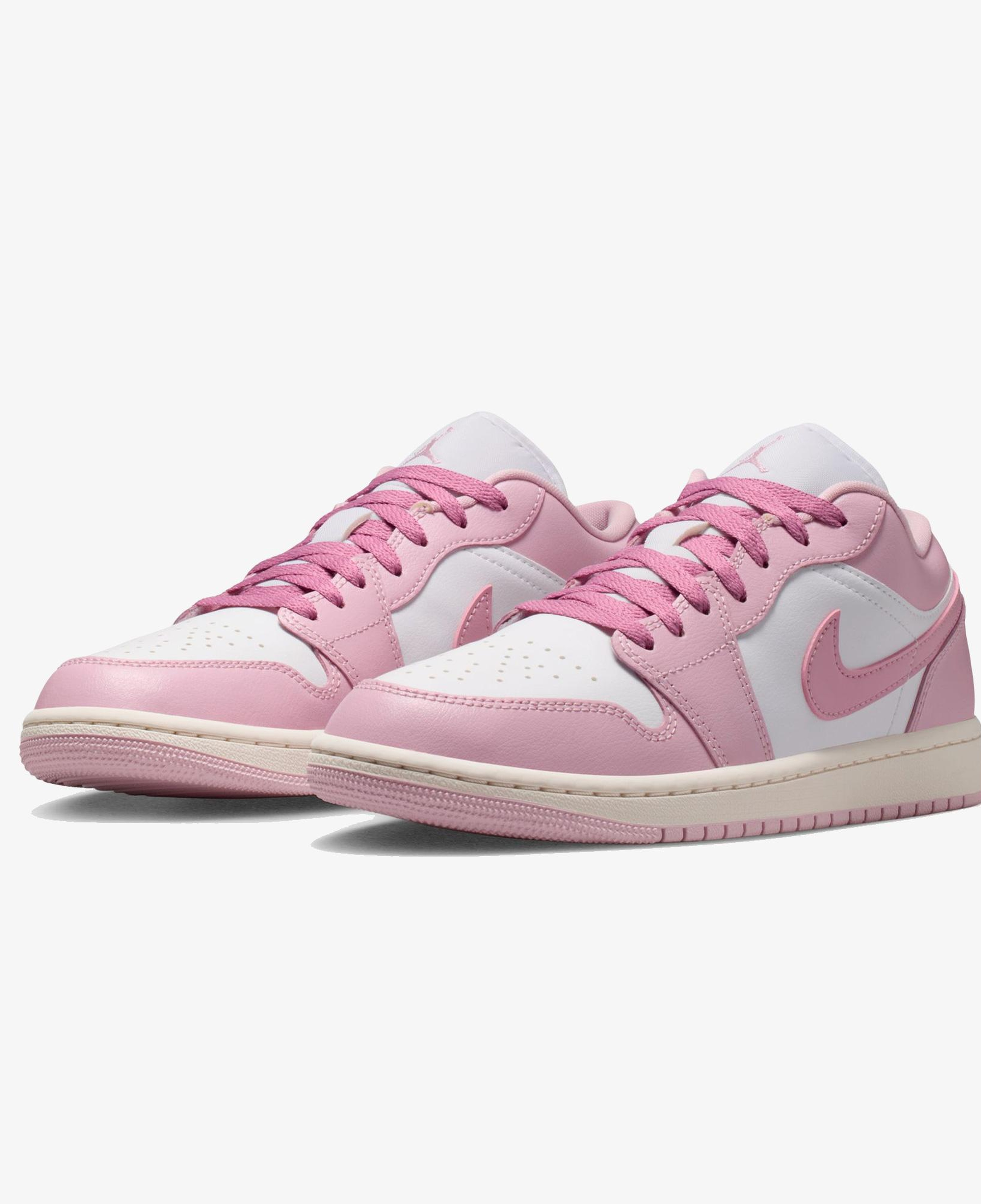 Jordan Air Jordan 1 Low Kadın Kırmızı Spor Ayakkabı