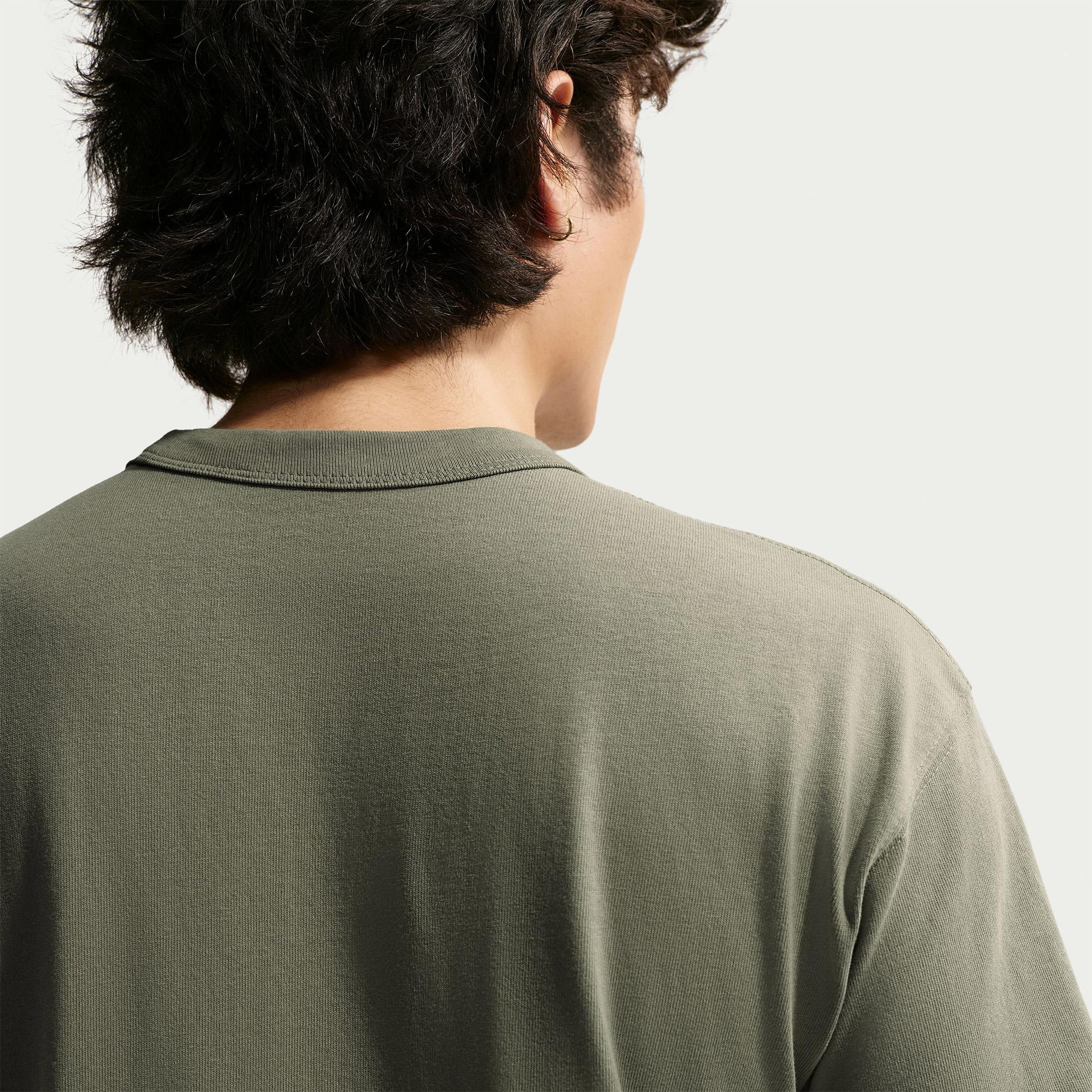 Nike Premium Essantial Erkek Yeşil T-Shirt