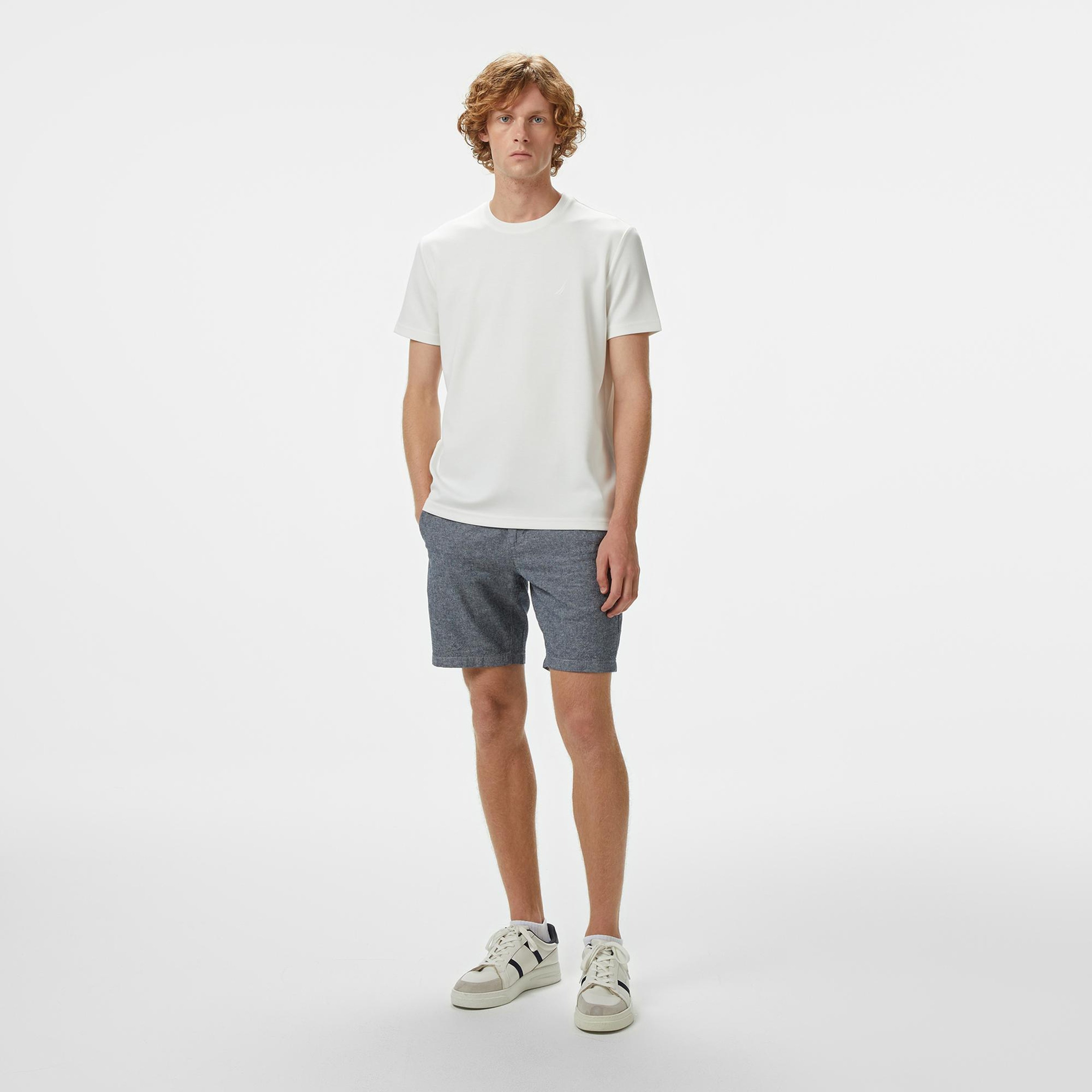 Nautica Erkek Beyaz Classic Fit T-Shirt