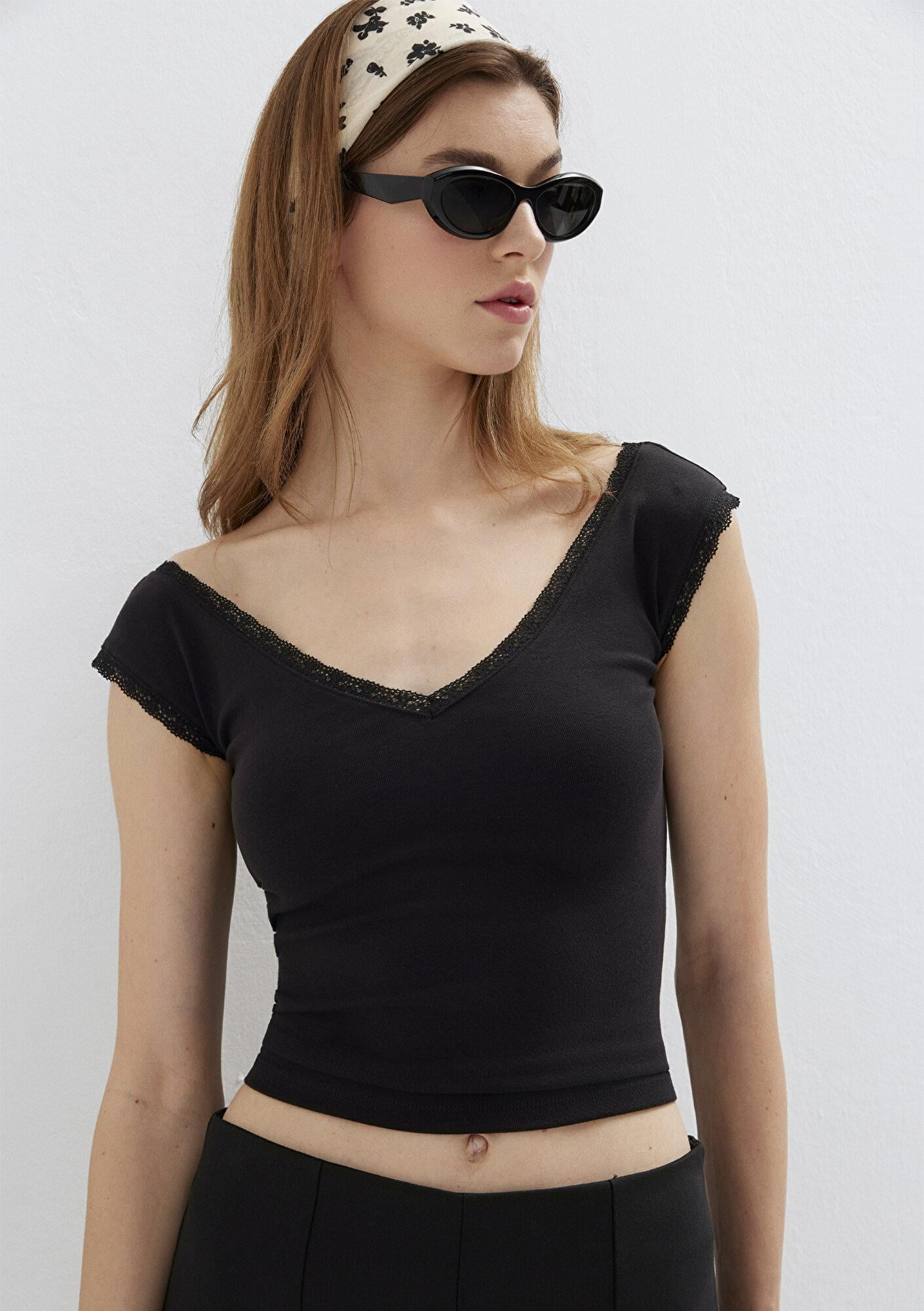 Mavi Siyah Tişört Fitted / Vücuda Oturan Kesim 1614390-900