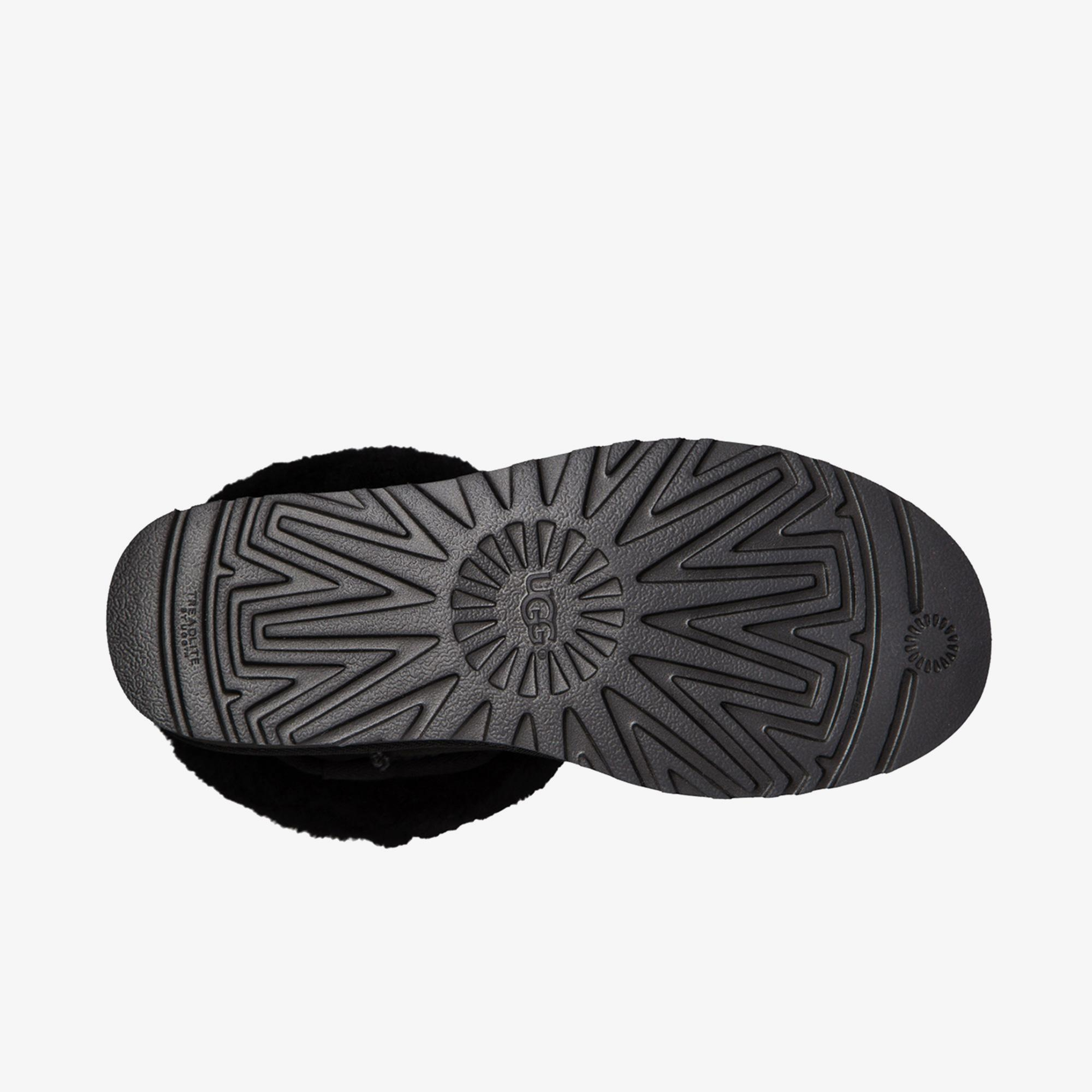 UGG Classic Short II Kadın Siyah Bot