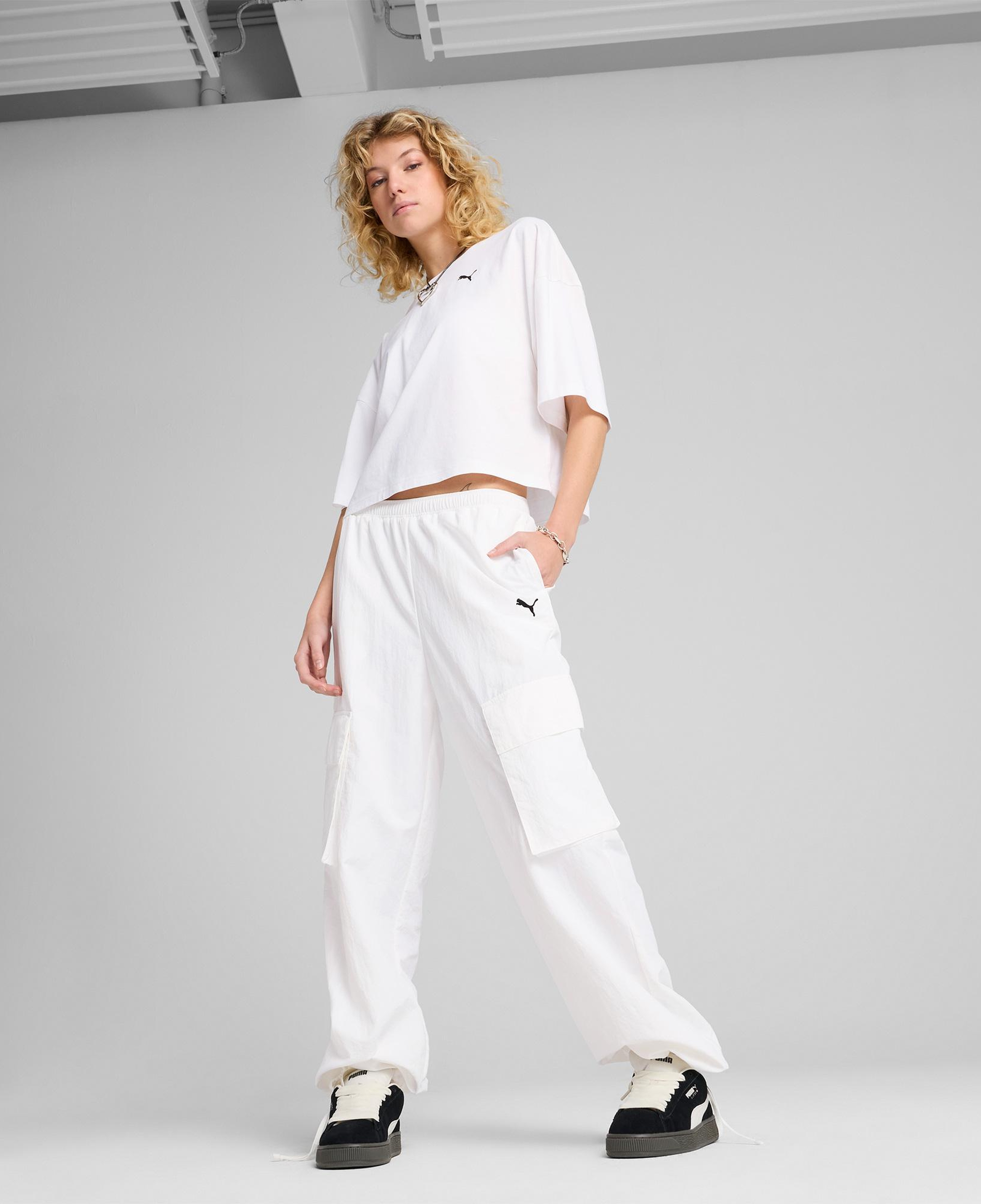 Puma Wardrobe Essentials Oversized  Kadın Beyaz T-Shirt