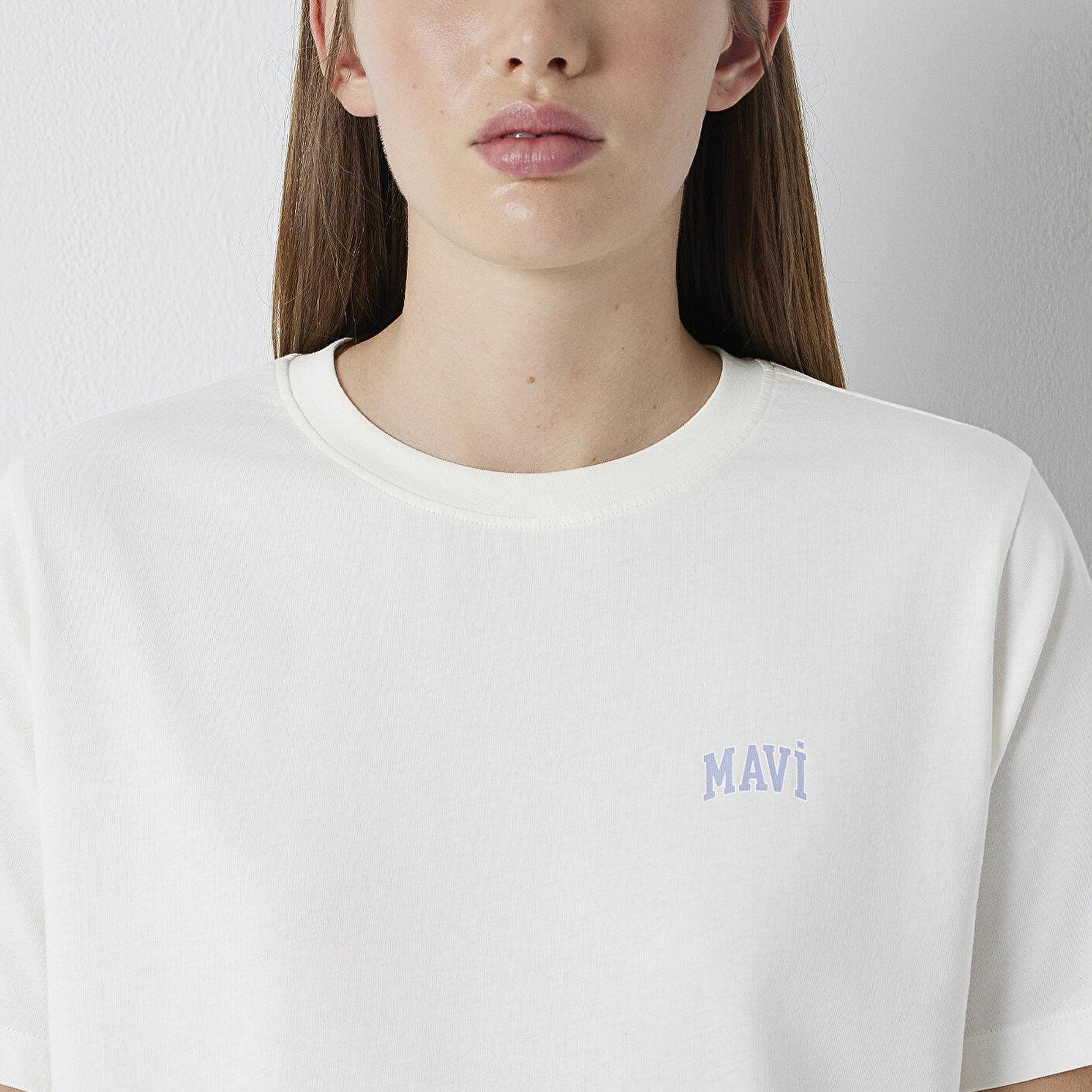 Mavi Mavi Logo Baskılı Ekru Tişört Regular Fit / Normal Kesim 1611900-80194