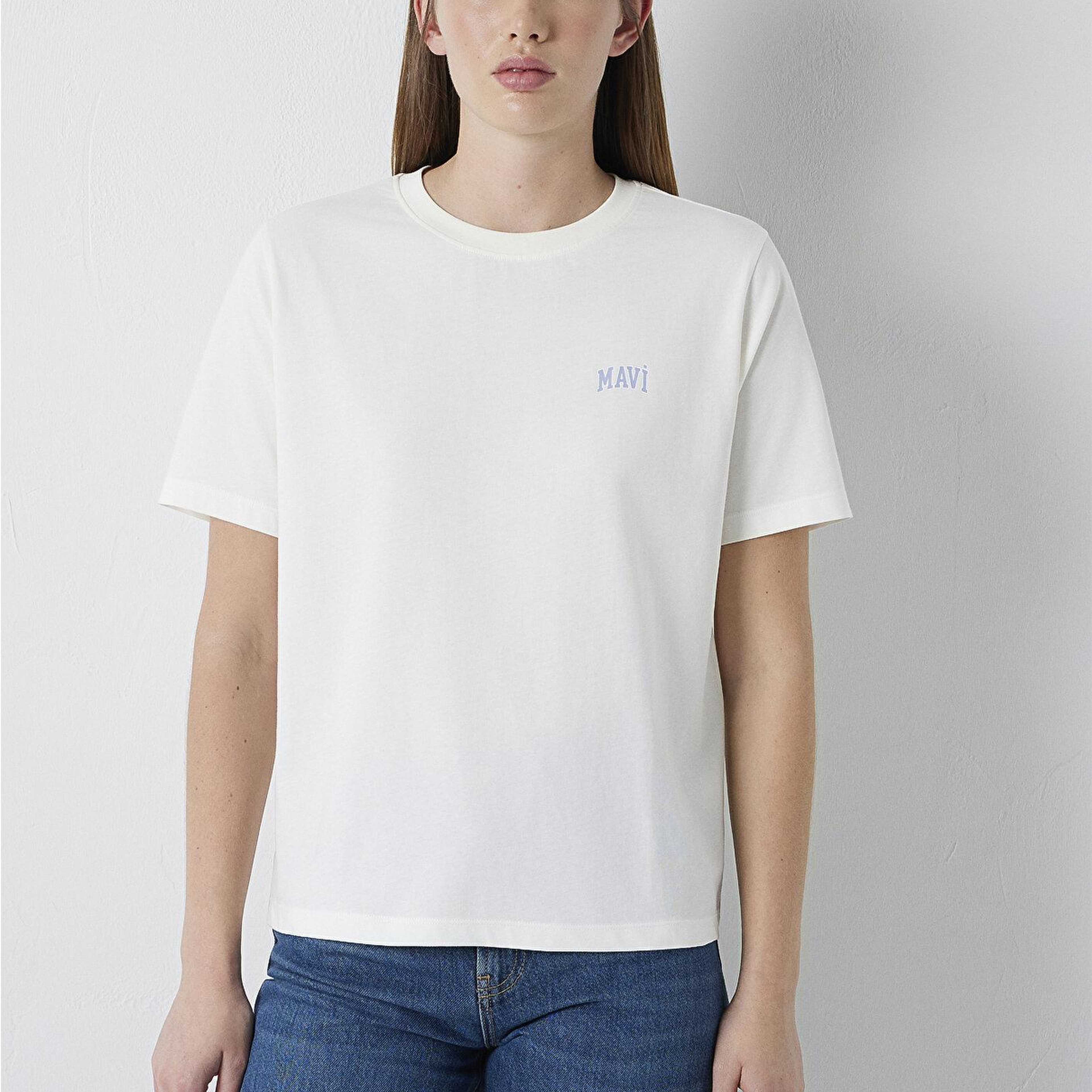 Mavi Mavi Logo Baskılı Ekru Tişört Regular Fit / Normal Kesim 1611900-80194