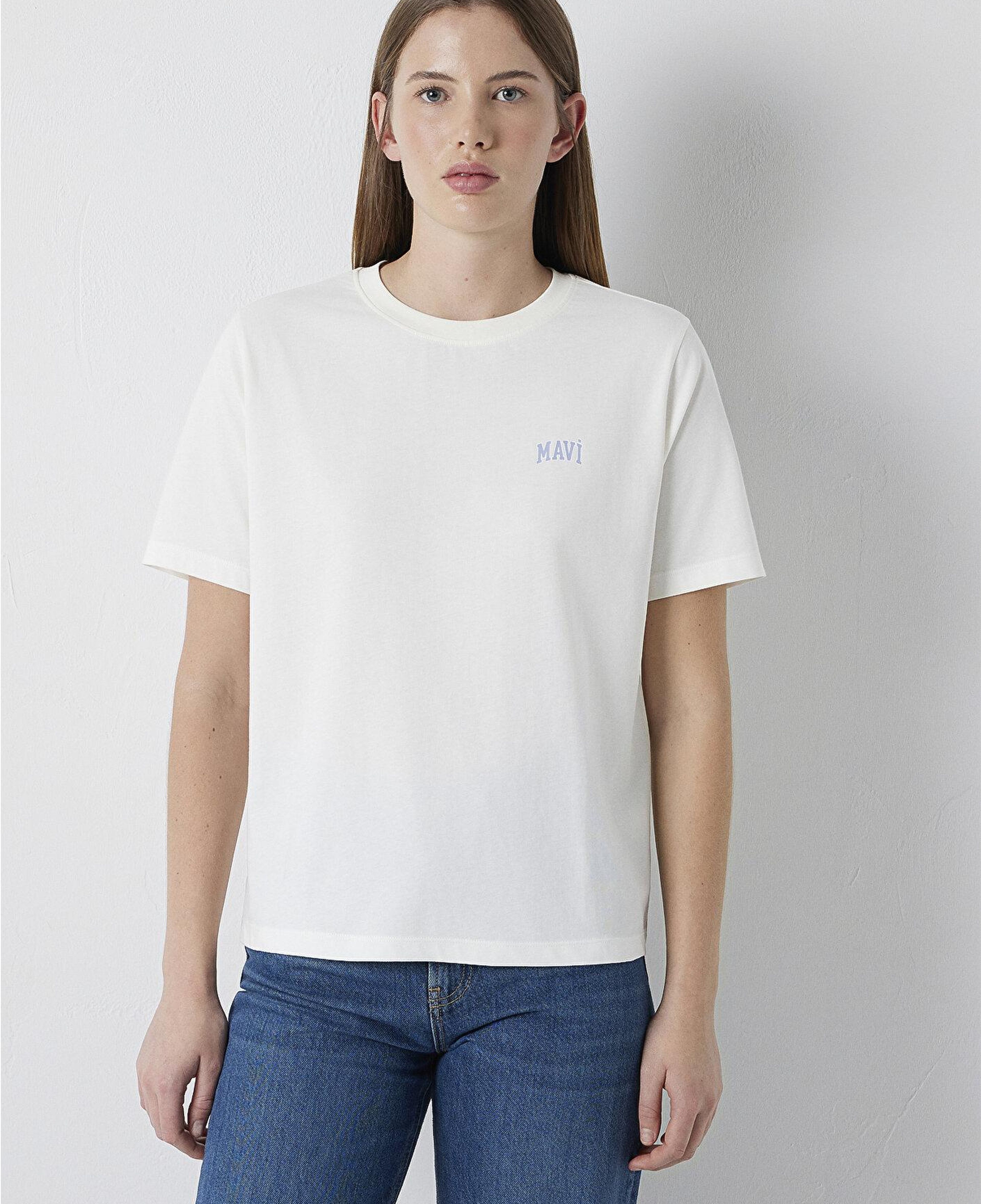 Mavi Mavi Logo Baskılı Ekru Tişört Regular Fit / Normal Kesim 1611900-80194