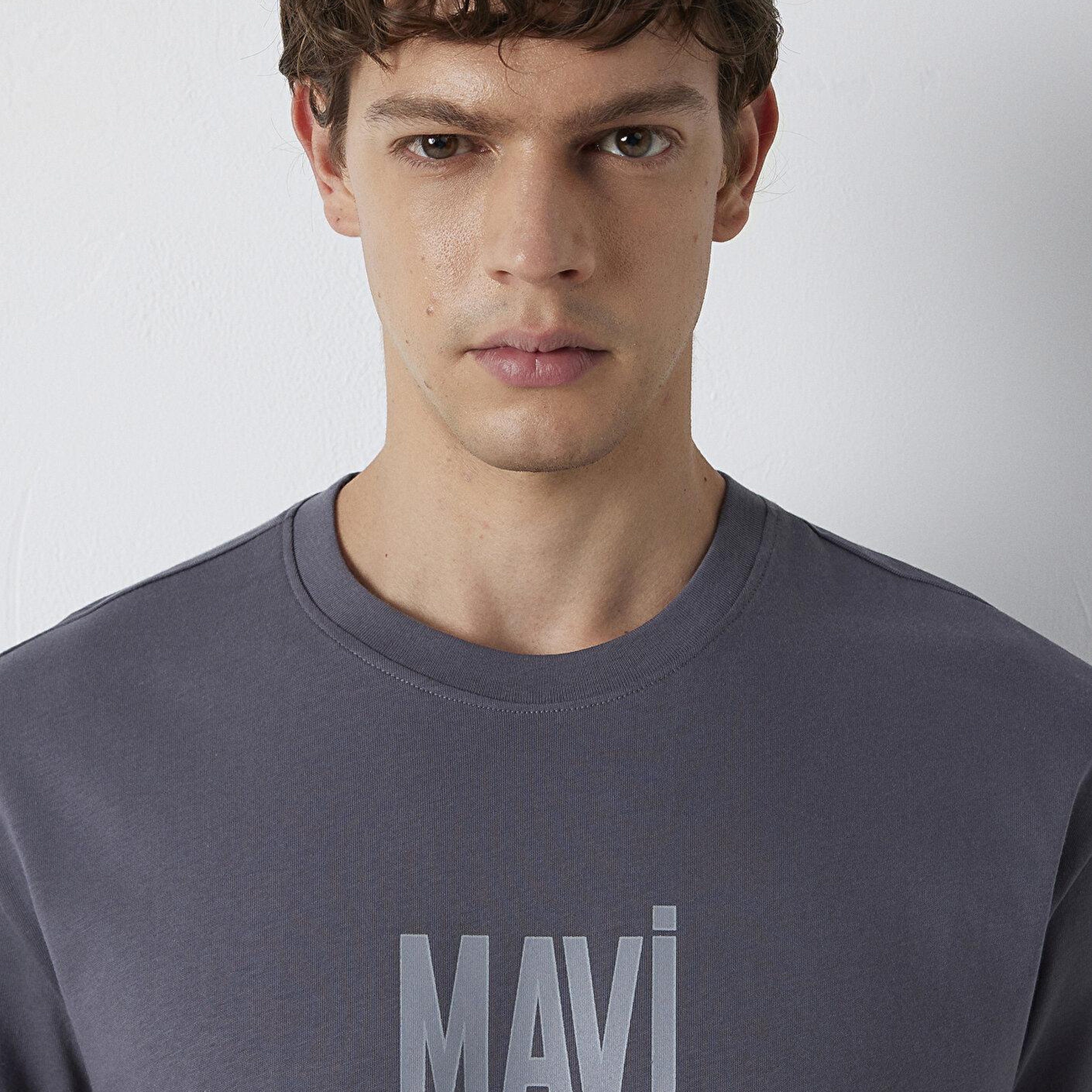 Mavi Mavi Logo Baskılı Gri Tişört Loose Fit / Bol Rahat Kesim 0613570-85540