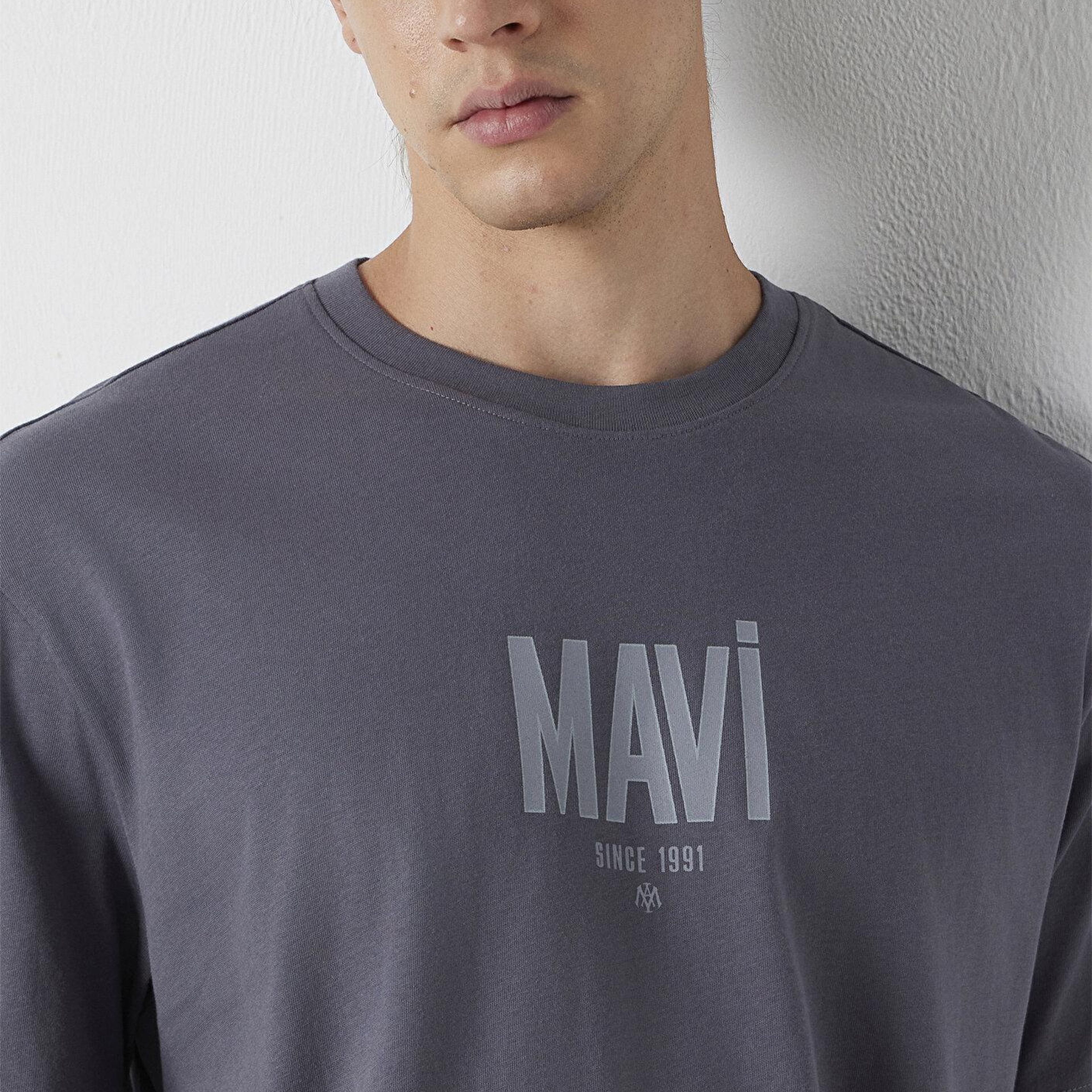 Mavi Mavi Logo Baskılı Gri Tişört Loose Fit / Bol Rahat Kesim 0613570-85540