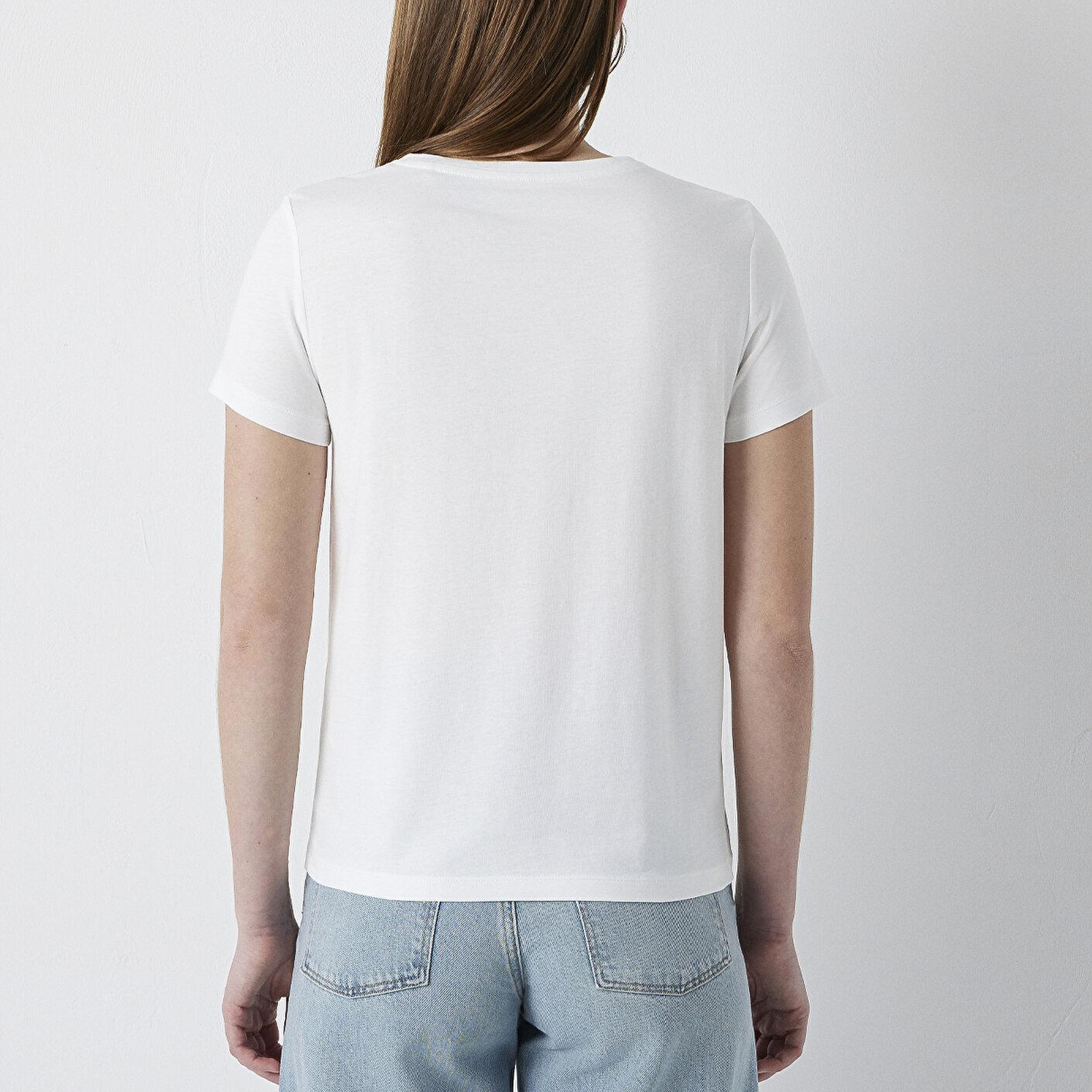 Mavi Slogan Baskılı Ekru Tişört Semi Slim Fit / Yarı Dar Kesim 1614262-70057