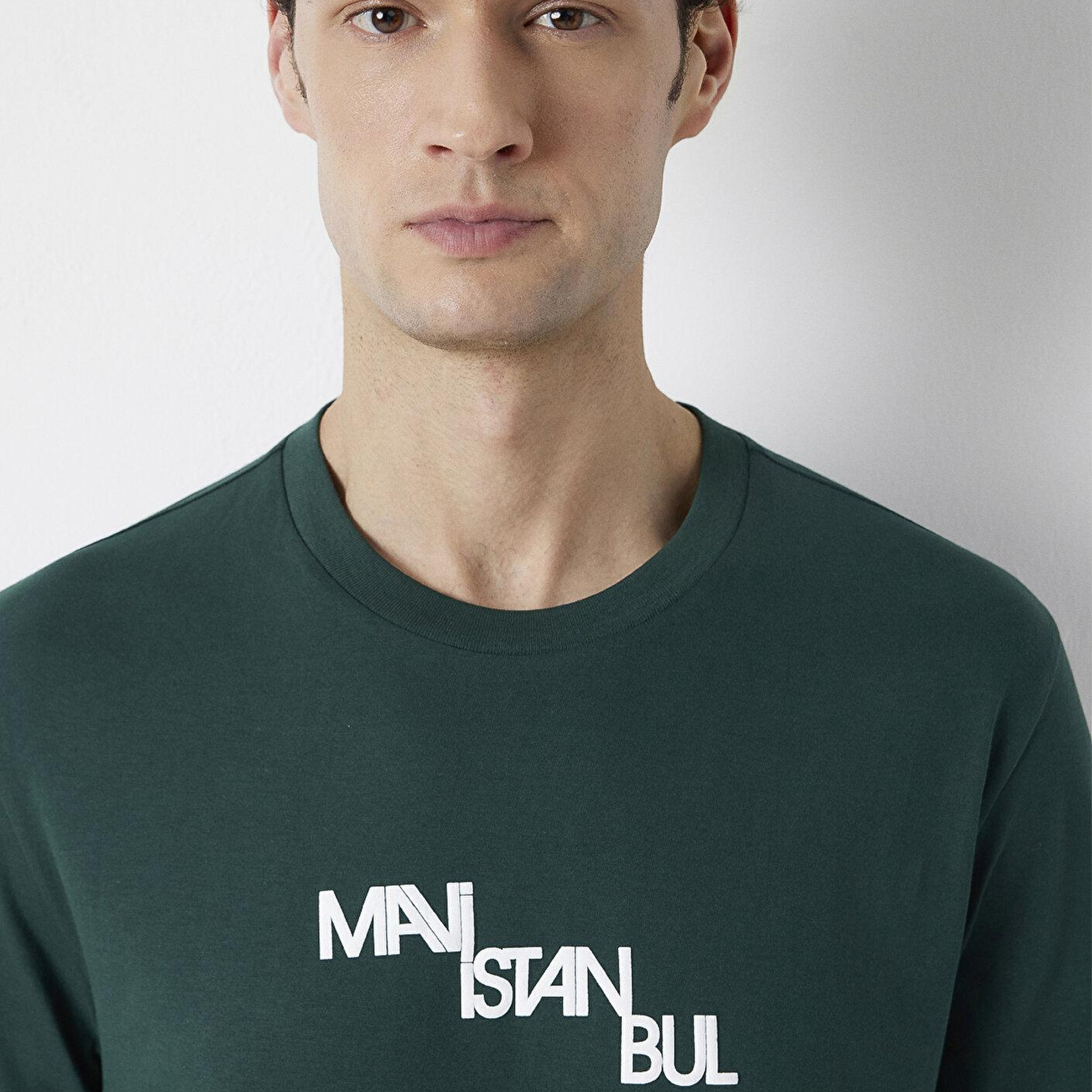 Mavi İstanbul Baskılı Yeşil Tişört Regular Fit / Normal Kesim 0612274-85173