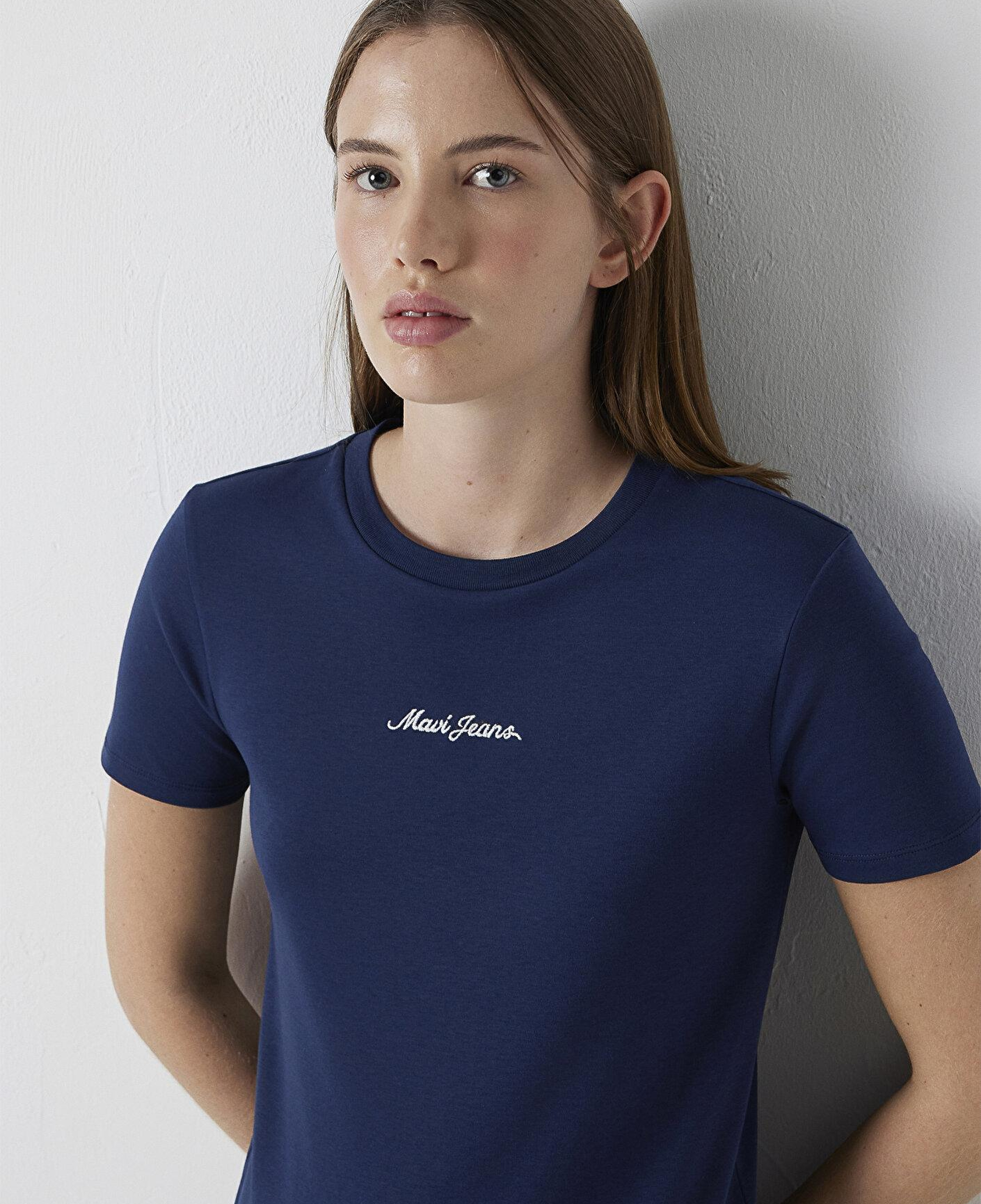 Mavi Mavi Logo Baskılı Lacivert Tişört Slim Fit / Dar Kesim 1614201-70497