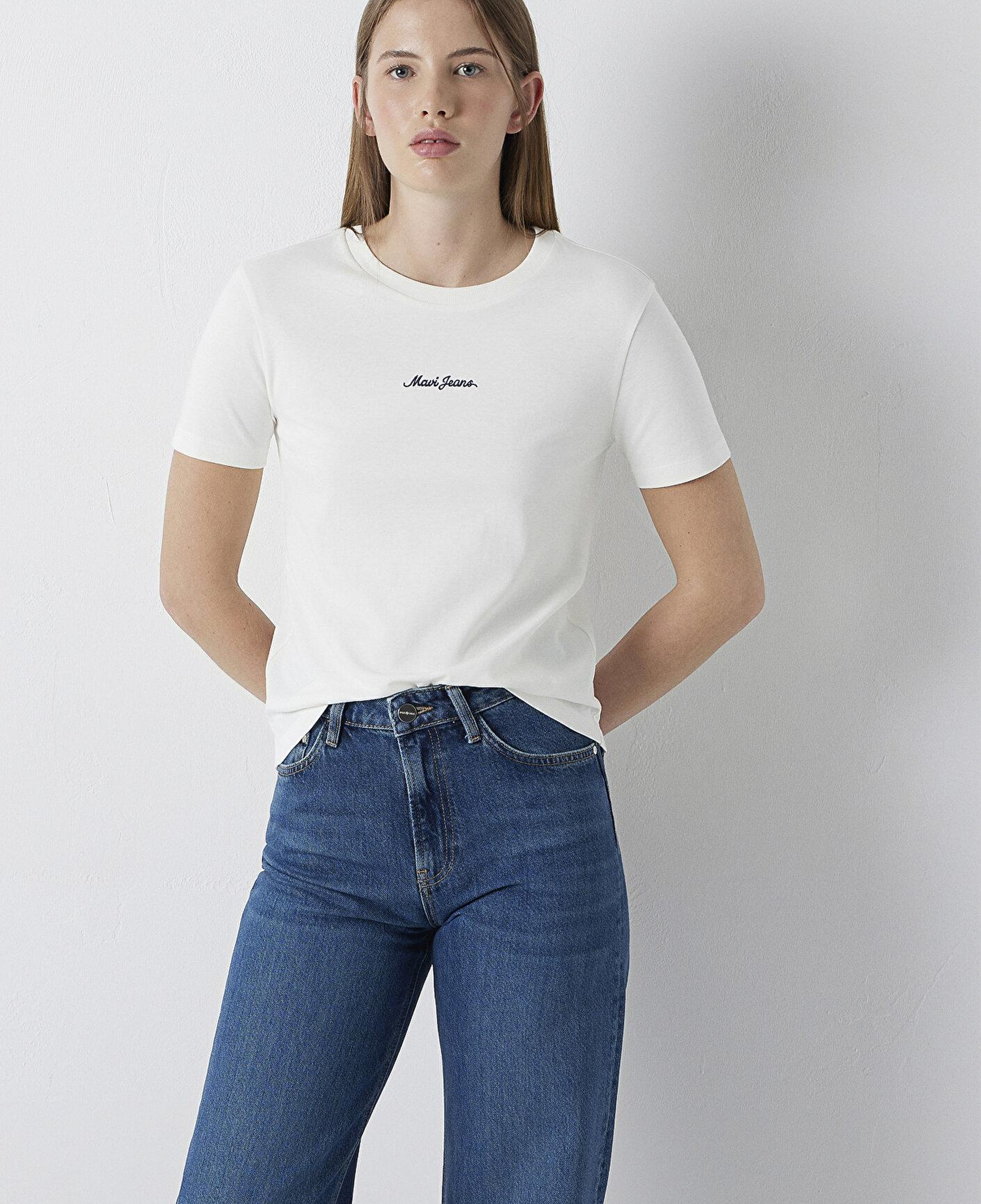 Mavi Mavi Logo Baskılı Ekru Tişört Slim Fit / Dar Kesim 1614201-80194