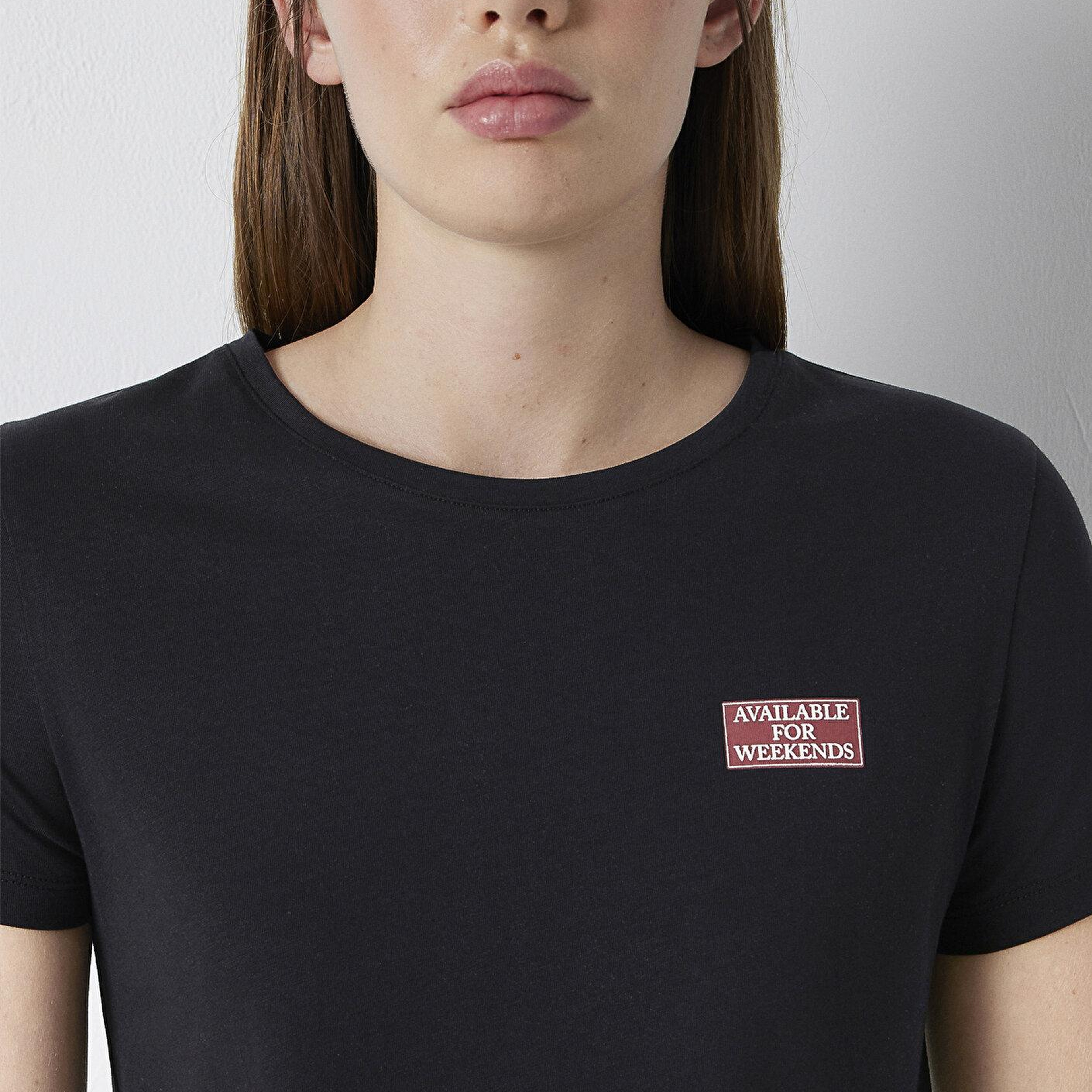Mavi Slogan Baskılı Siyah Tişört Slim Fit / Dar Kesim 1614263-900