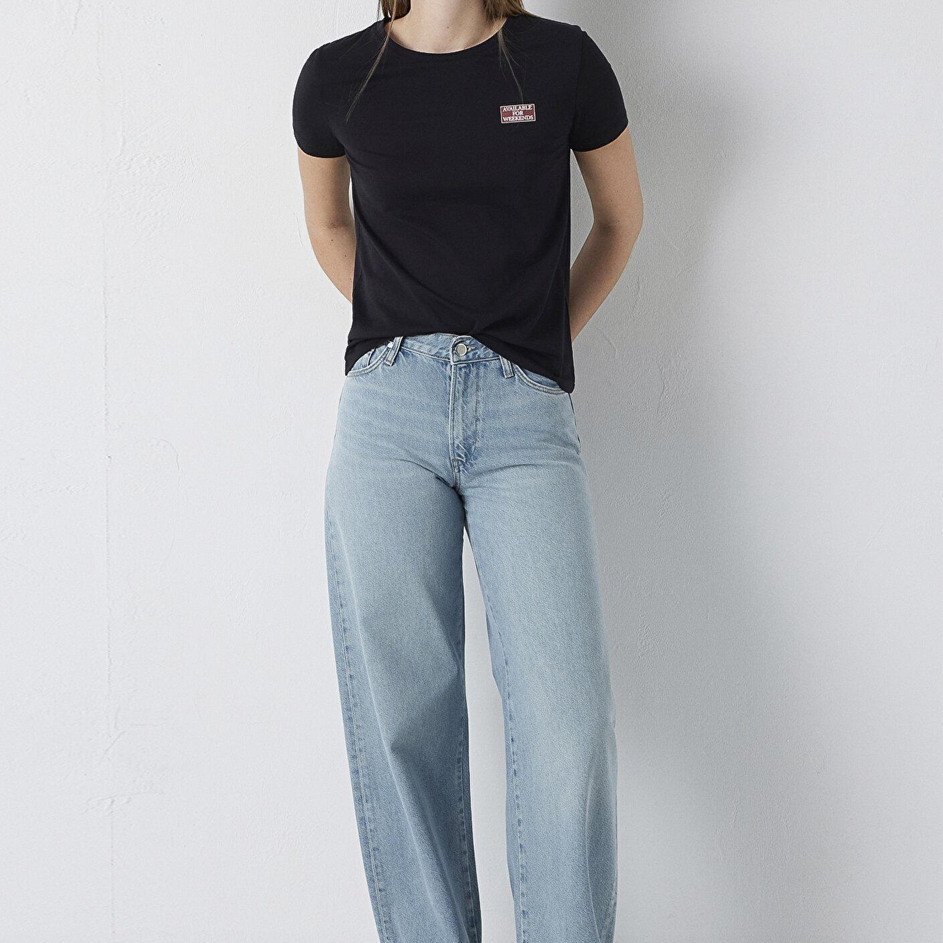Mavi Slogan Baskılı Siyah Tişört Slim Fit / Dar Kesim 1614263-900