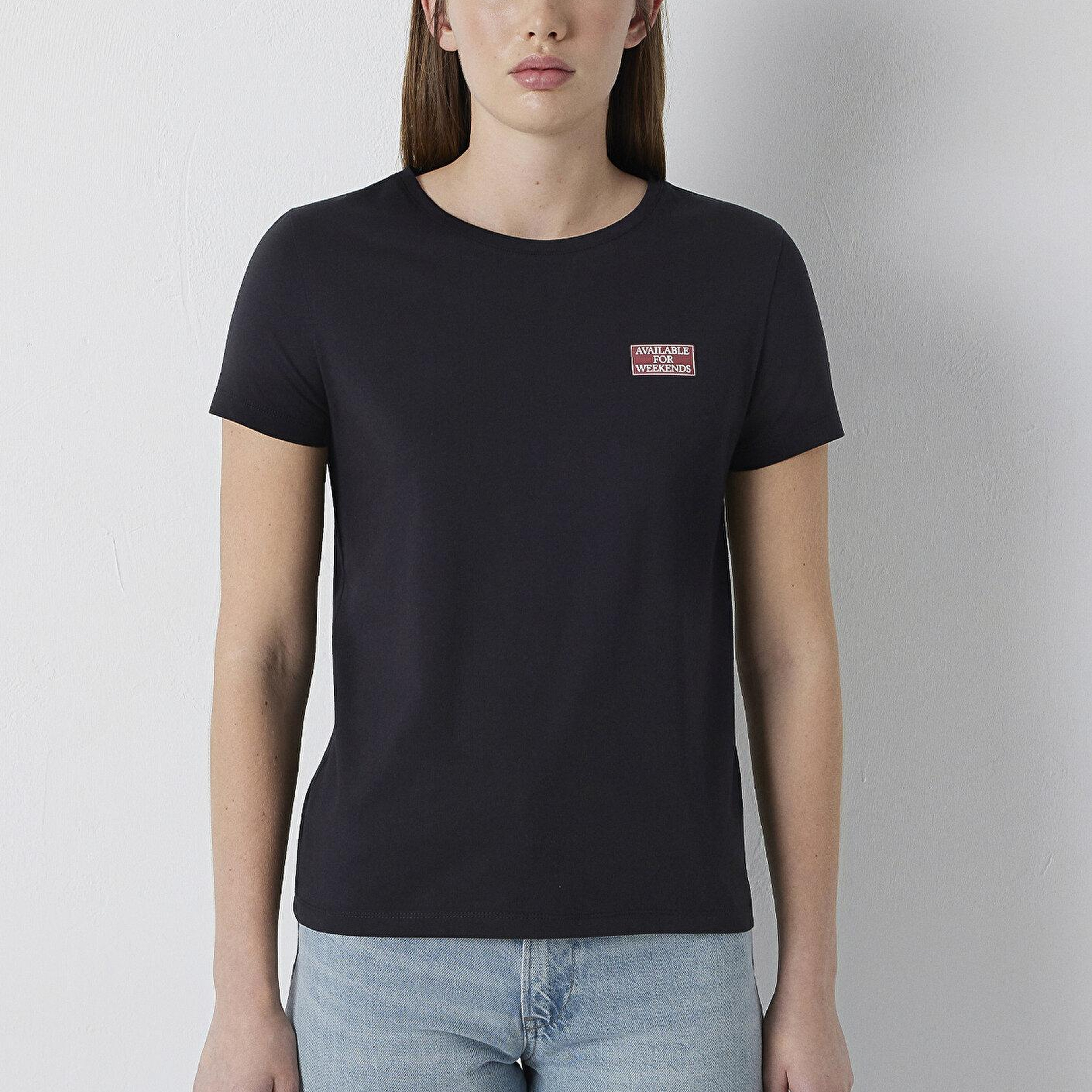 Mavi Slogan Baskılı Siyah Tişört Slim Fit / Dar Kesim 1614263-900