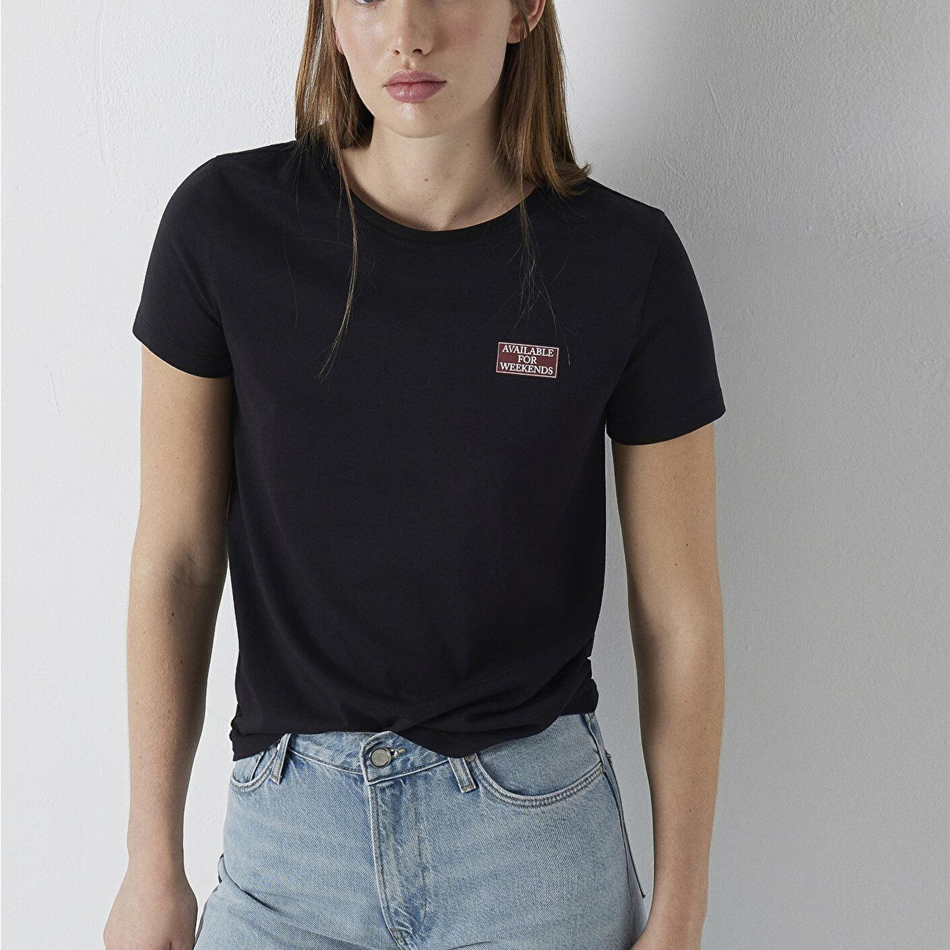 Mavi Slogan Baskılı Siyah Tişört Slim Fit / Dar Kesim 1614263-900