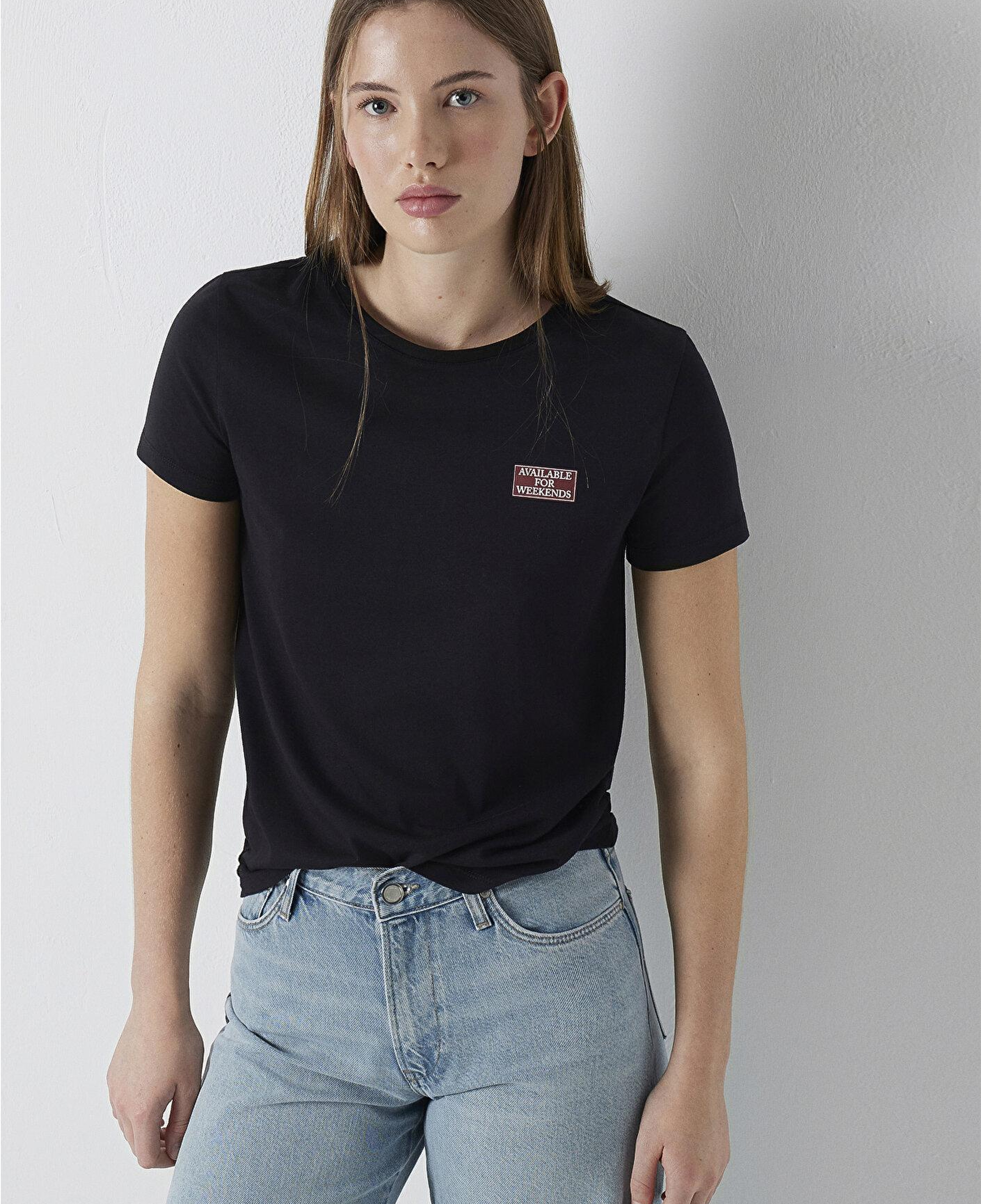 Mavi Slogan Baskılı Siyah Tişört Slim Fit / Dar Kesim 1614263-900