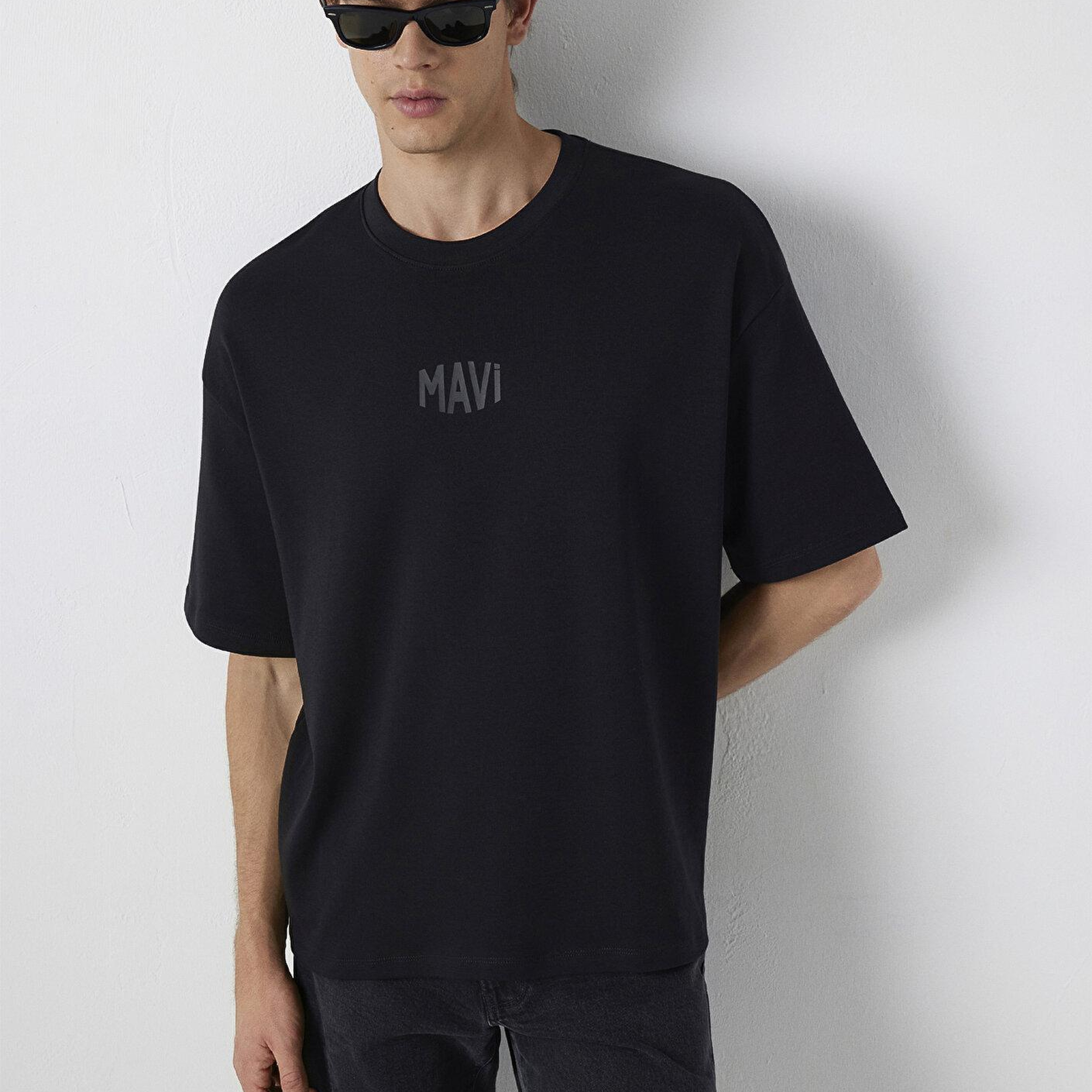 Mavi Mavi Logo Baskılı Siyah Tişört Oversize / Geniş Kesim 0613581-900