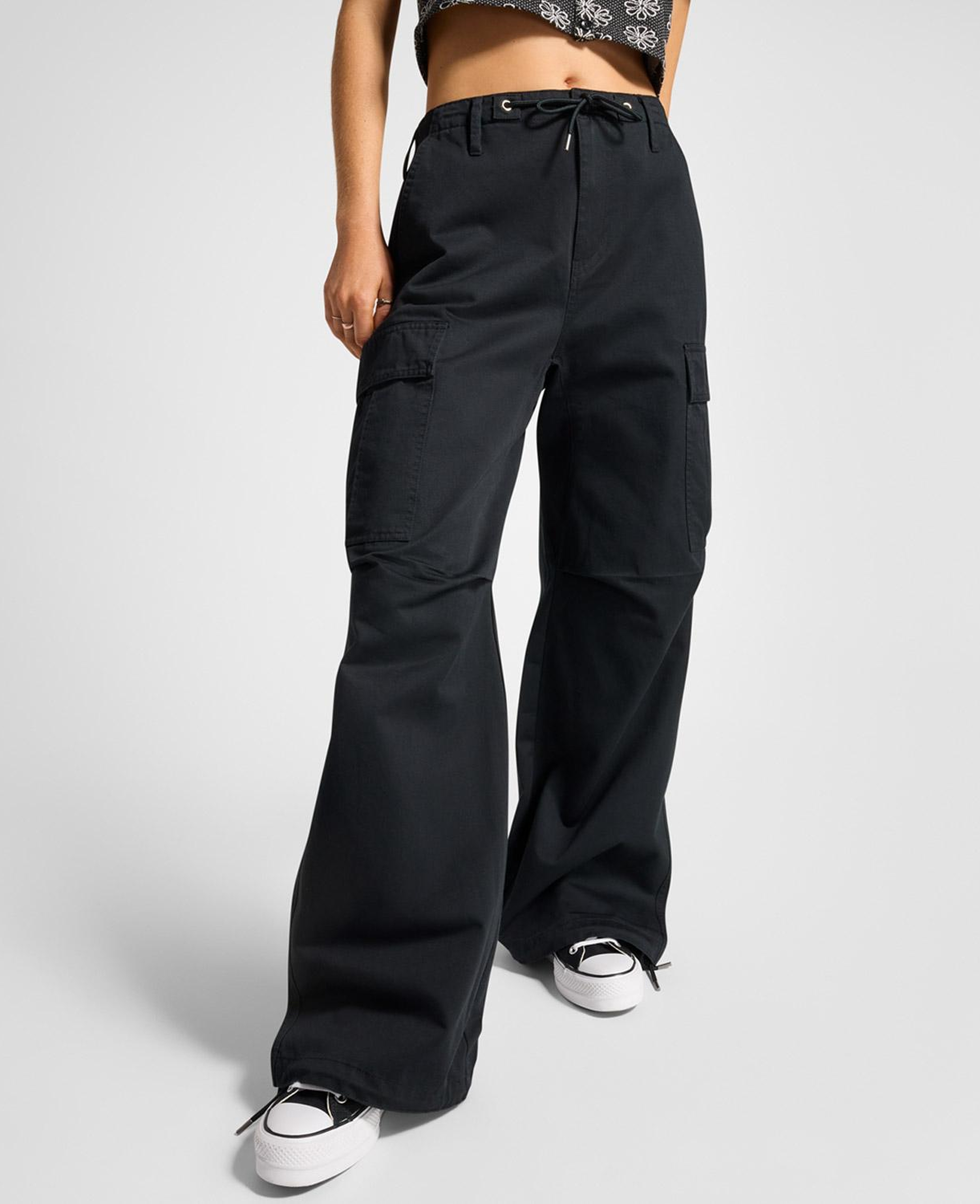 Converse Cargo Kadın Siyah Pantolon
