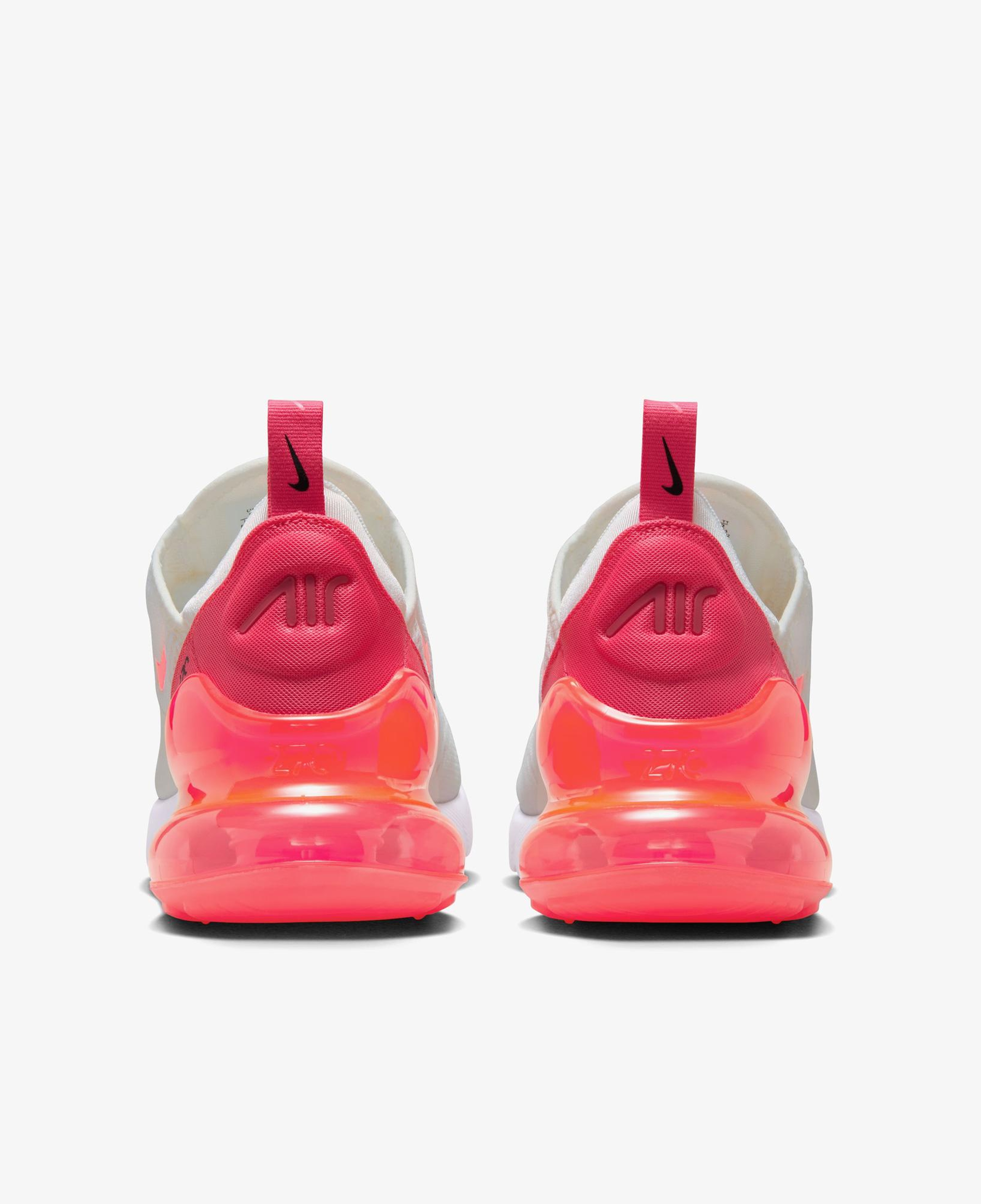 Nike Air Max 270 Kadın Krem Rengi Spor Ayakkabı