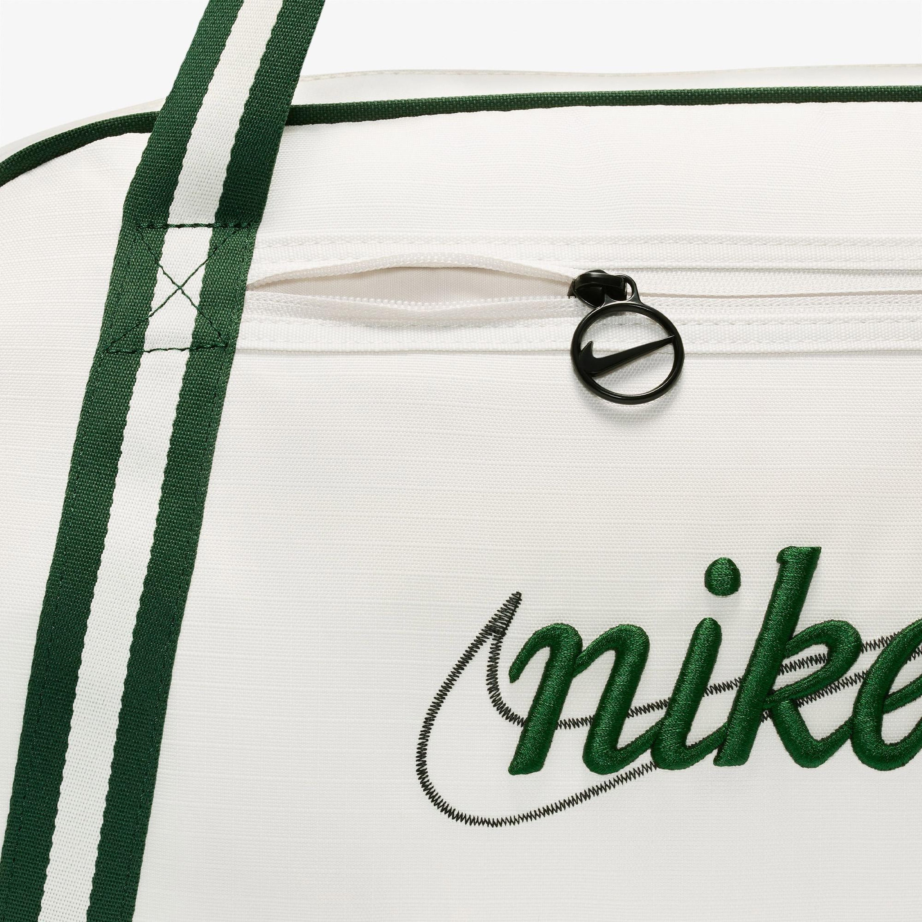 Nike Gym Club Retro Kadın Beyaz Spor Çantası