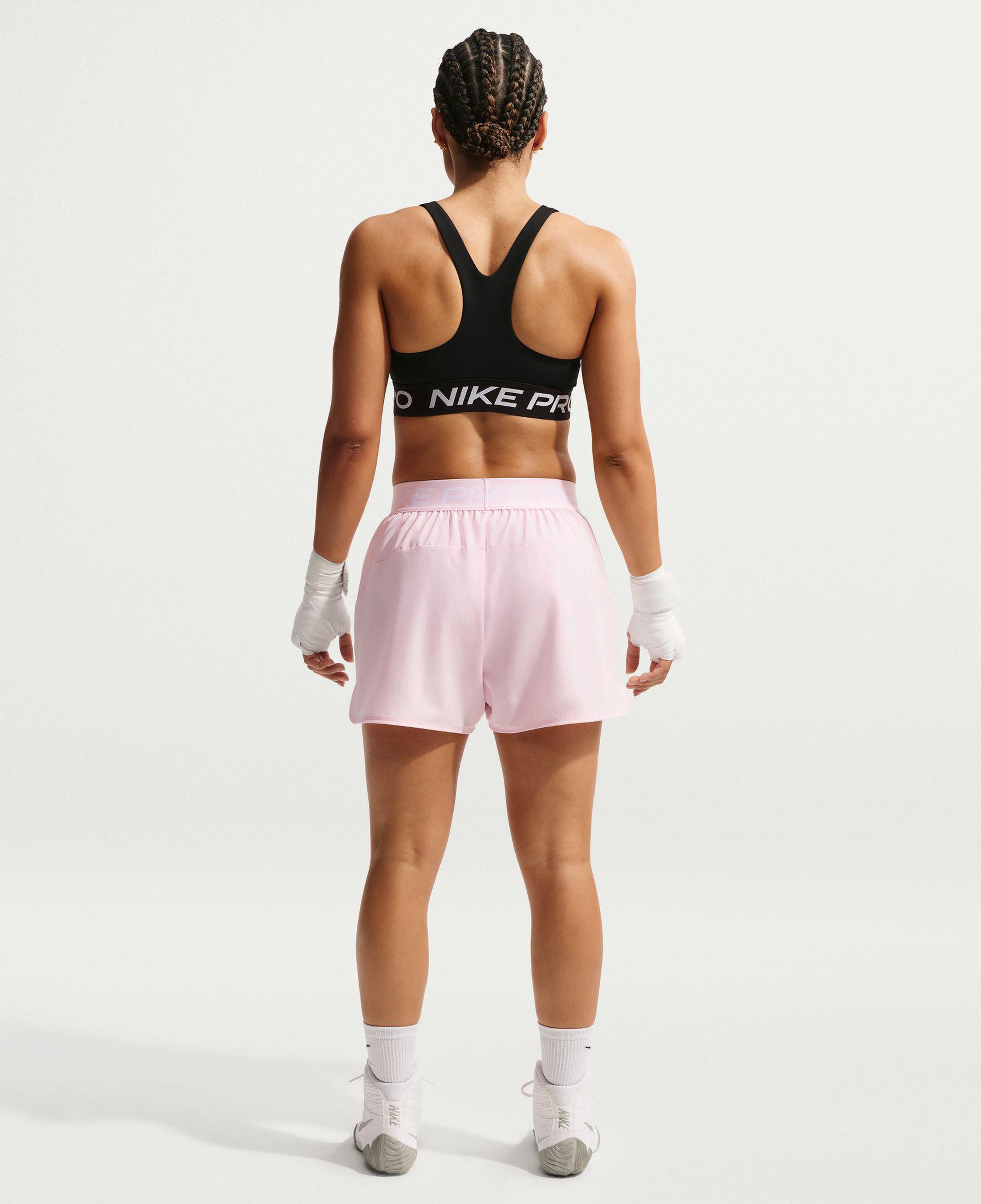 Nike Pro Dri-Fit 365 8 cm Woven Kadın Pembe Şort