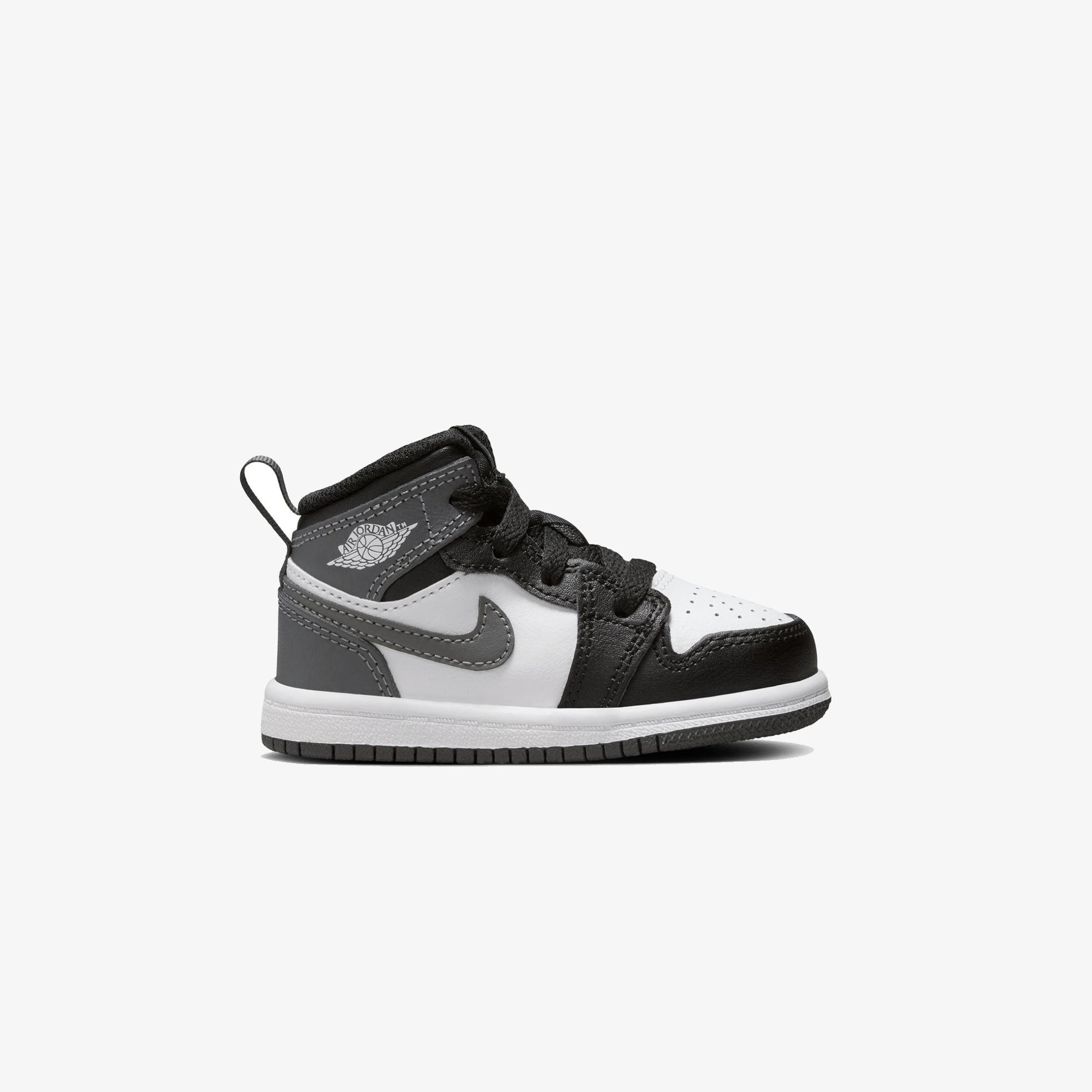 Jordan 1 Mid Çocuk Siyah Spor Ayakkabı