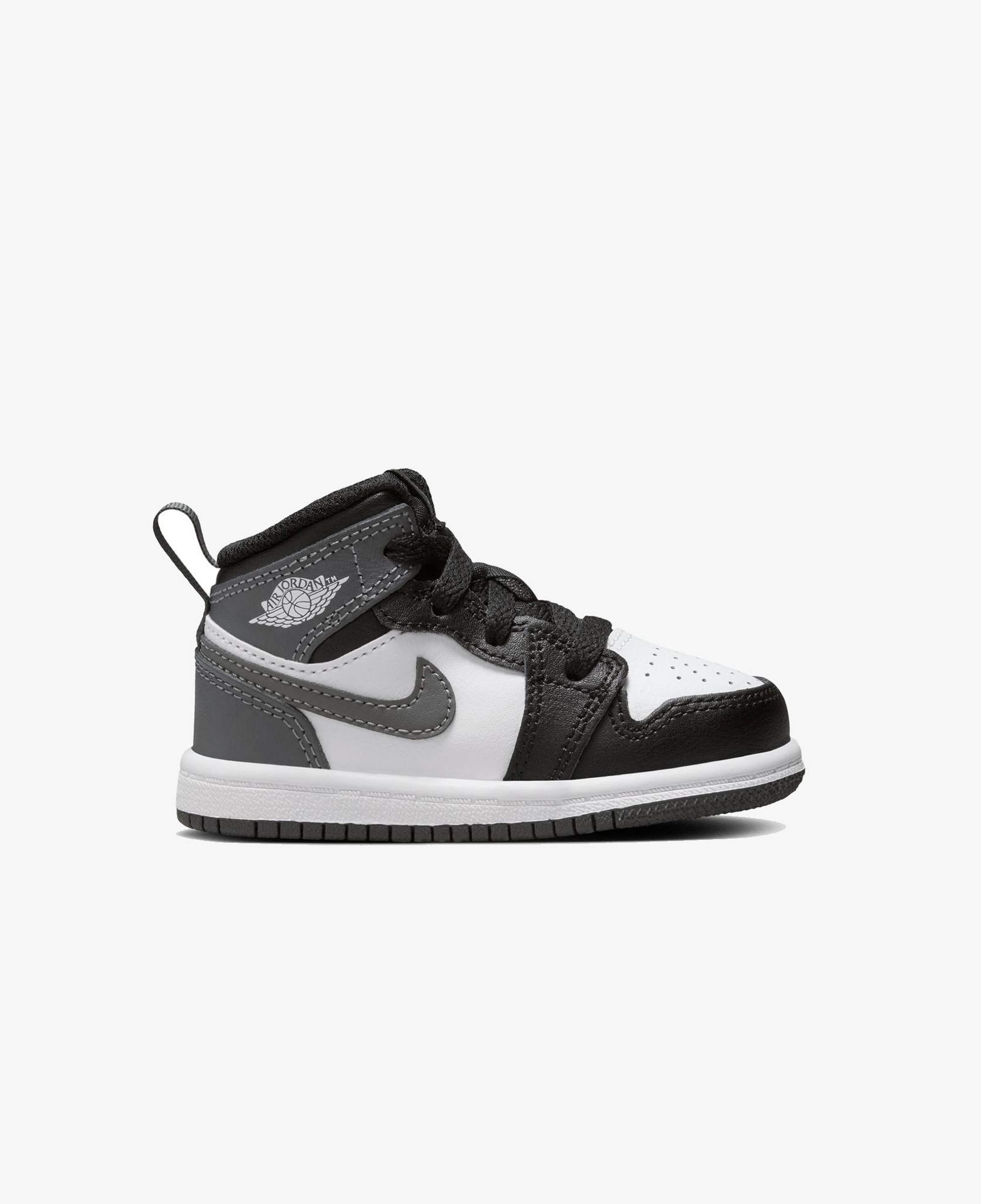 Jordan 1 Mid Çocuk Siyah Spor Ayakkabı